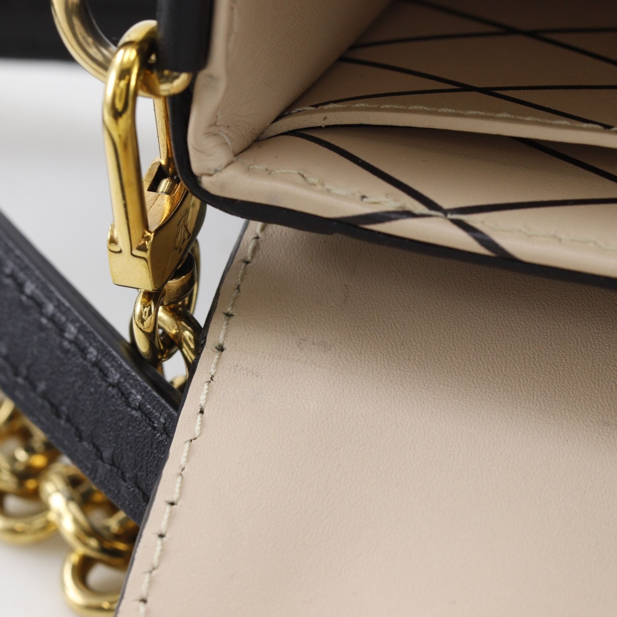 Pochette Shoulder Bag (Pre-Owned) - Louis Vuitton - Modalova
