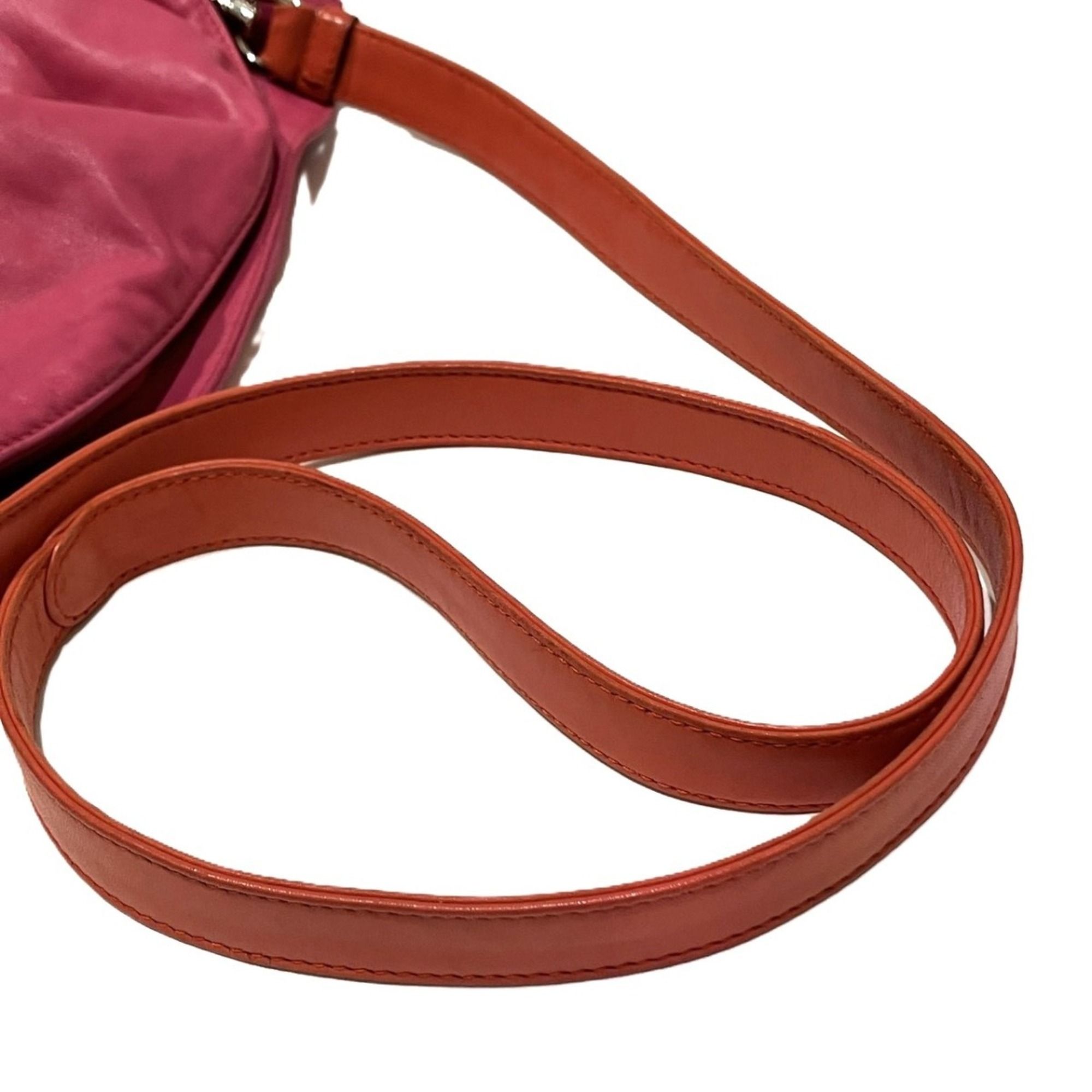 Leather Shoulder Bag (Pre-Owned) - Loewe - Modalova