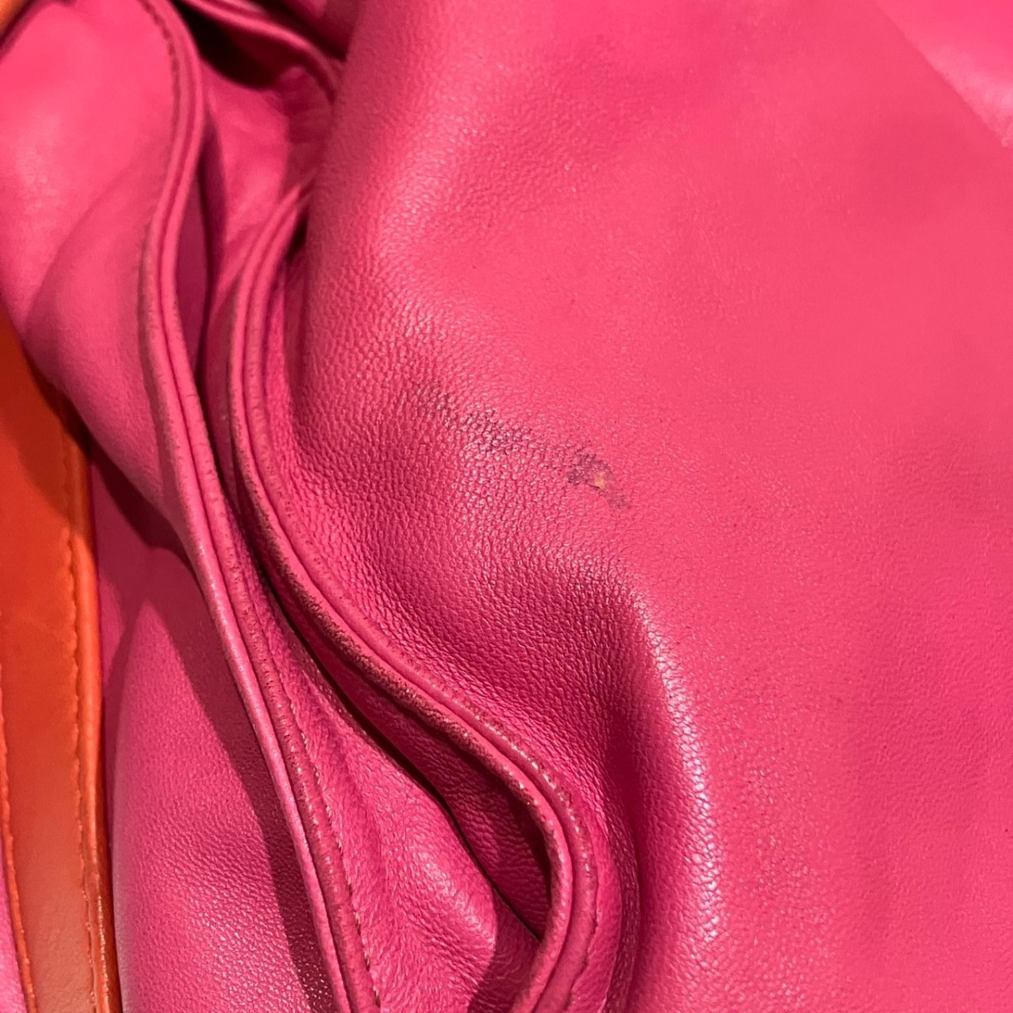 Leather Shoulder Bag (Pre-Owned) - Loewe - Modalova