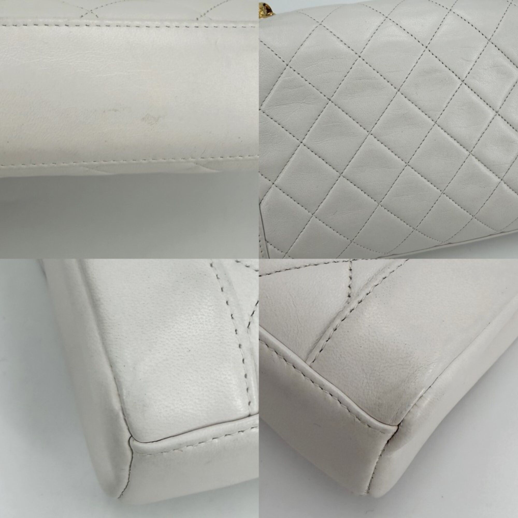 Leather Shoulder Bag (Pre-Owned) - Chanel - Modalova