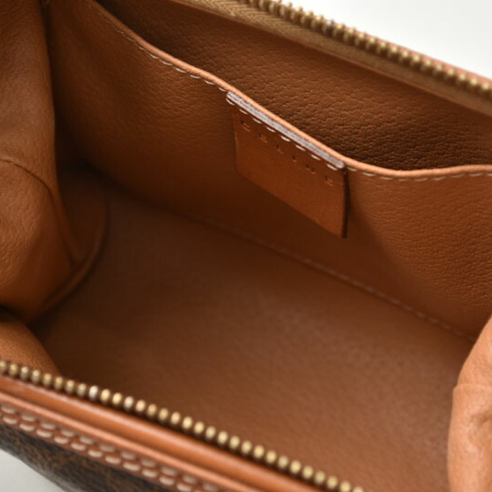 Macadam Pvc Pouch (Pre-Owned) - Celine - Modalova
