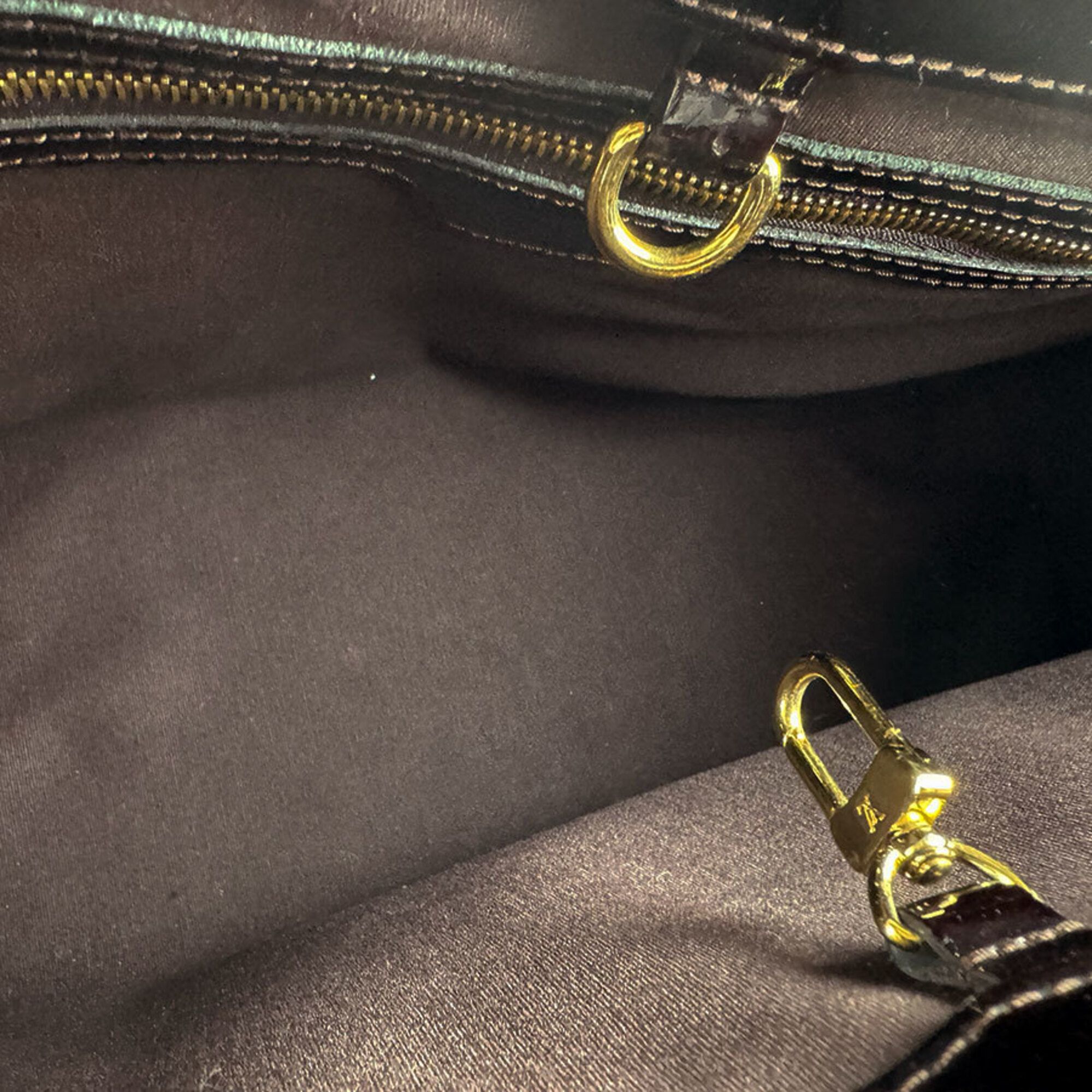 Monogram Vernis Handbag (Pre-Owned) - Louis Vuitton - Modalova