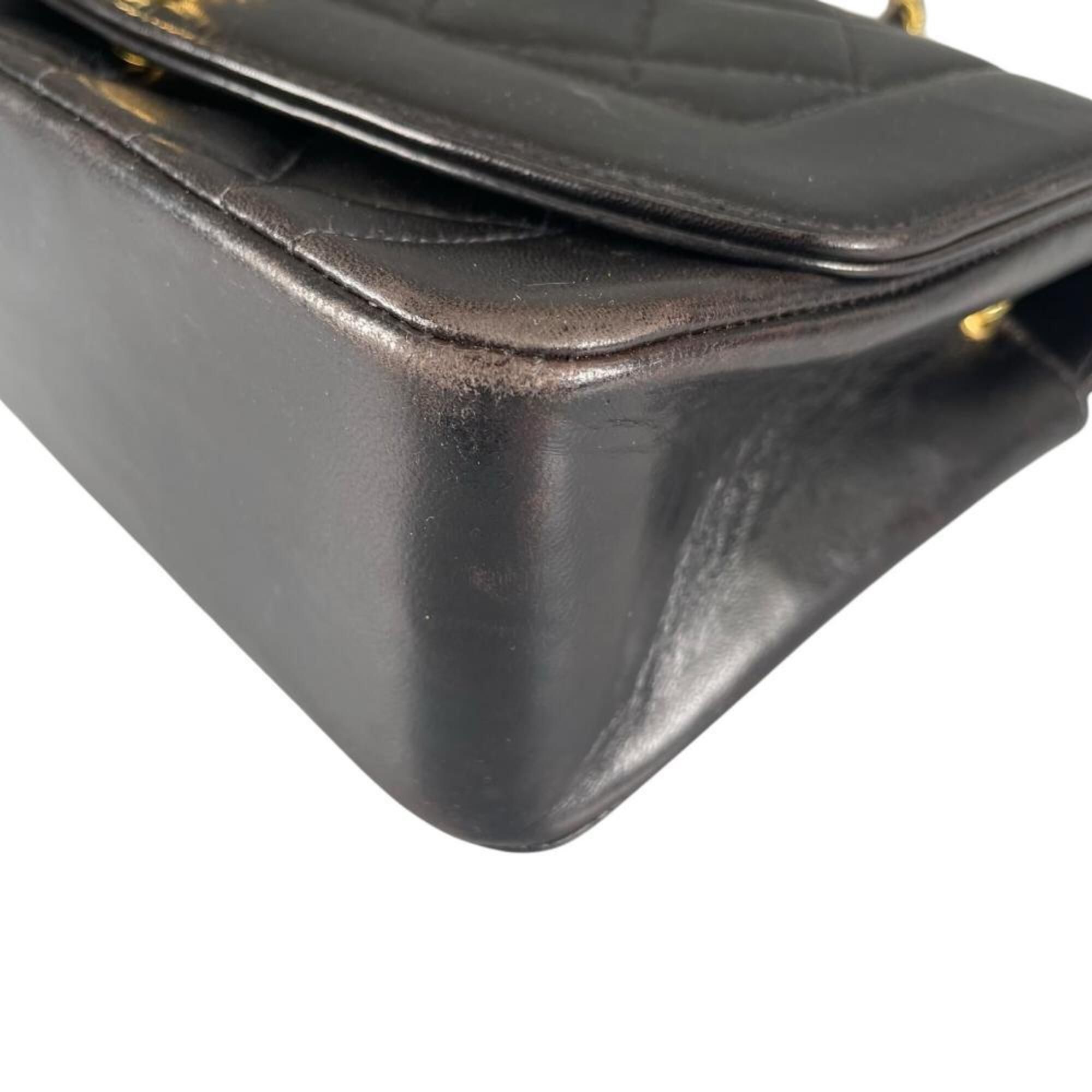 Leather Shoulder Bag (Pre-Owned) - Chanel - Modalova