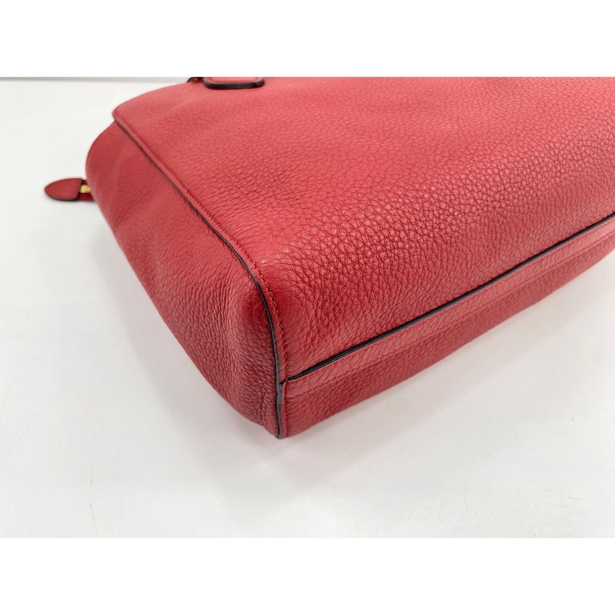 Prada Red Color Handbag (Pre-Owned) - Prada - Modalova