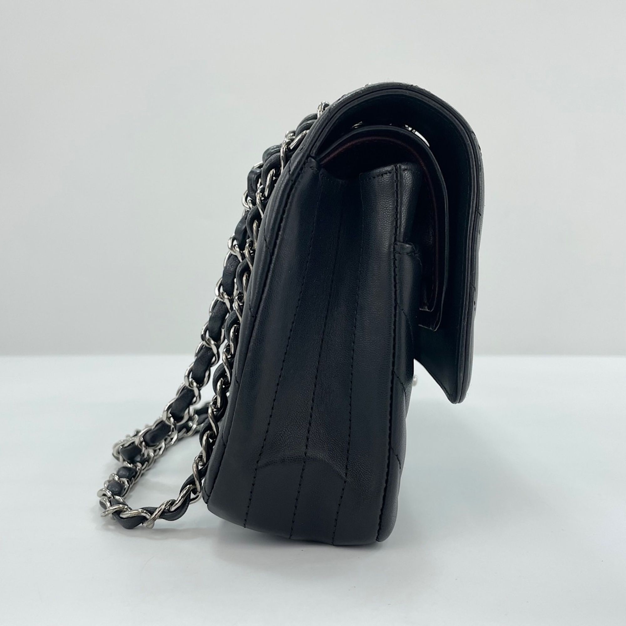 Matelasse Shoulder Bag (Pre-Owned) - Chanel - Modalova