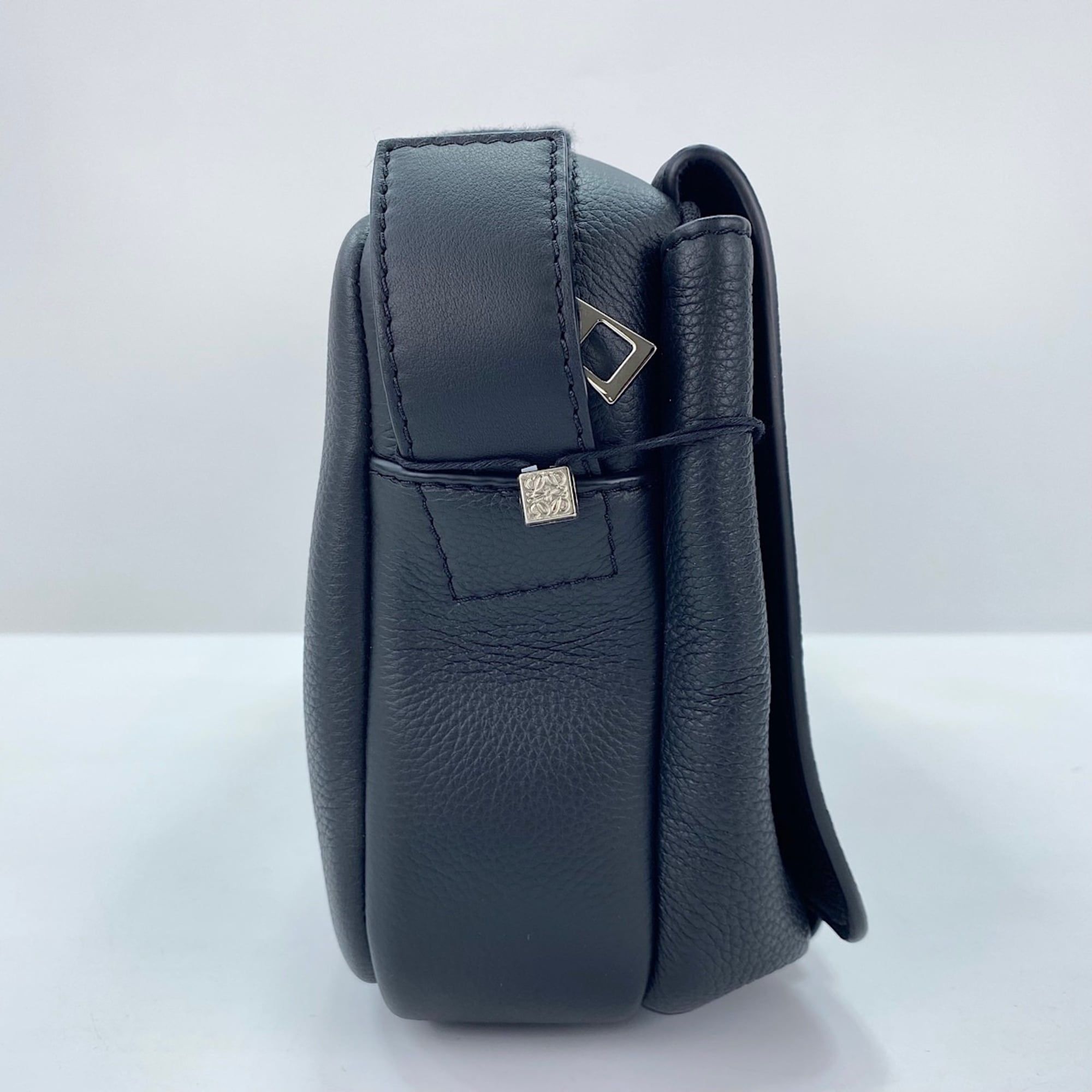 Shoulder Bag (Pre-Owned) - Loewe - Modalova