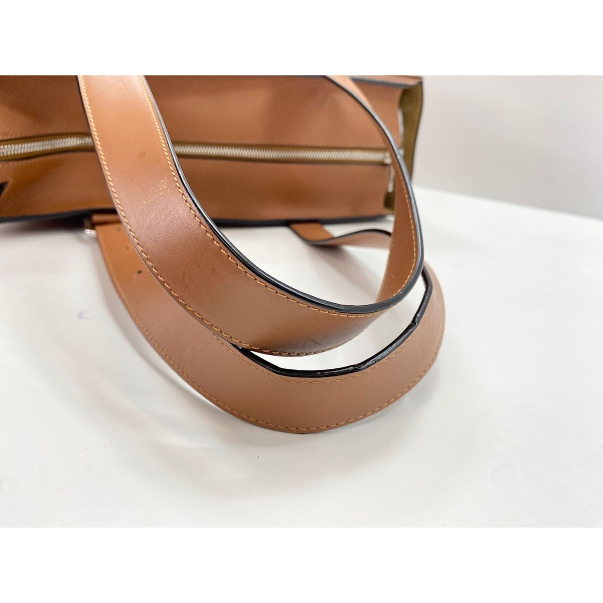 Shoulder Bag (Pre-Owned) - Loewe - Modalova
