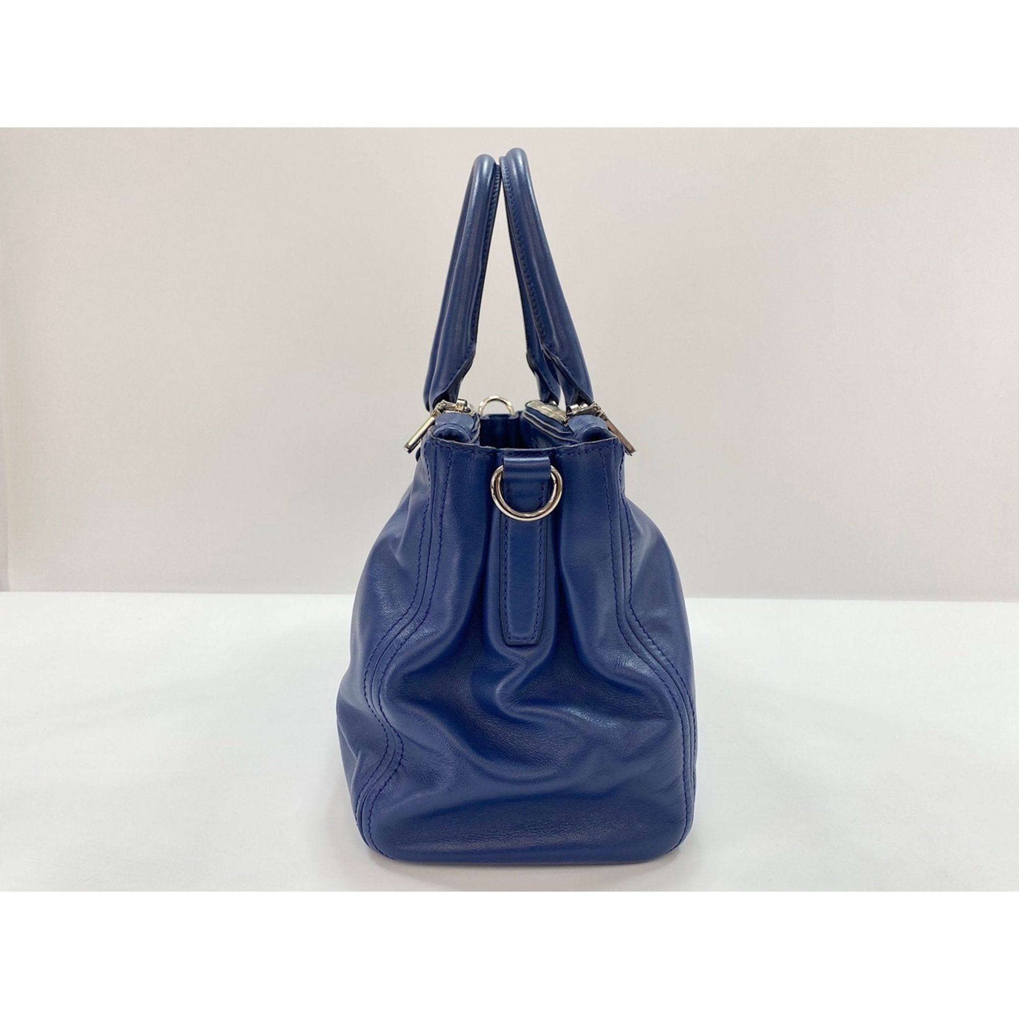 Prada Blue Handbag (Pre-Owned) - Prada - Modalova