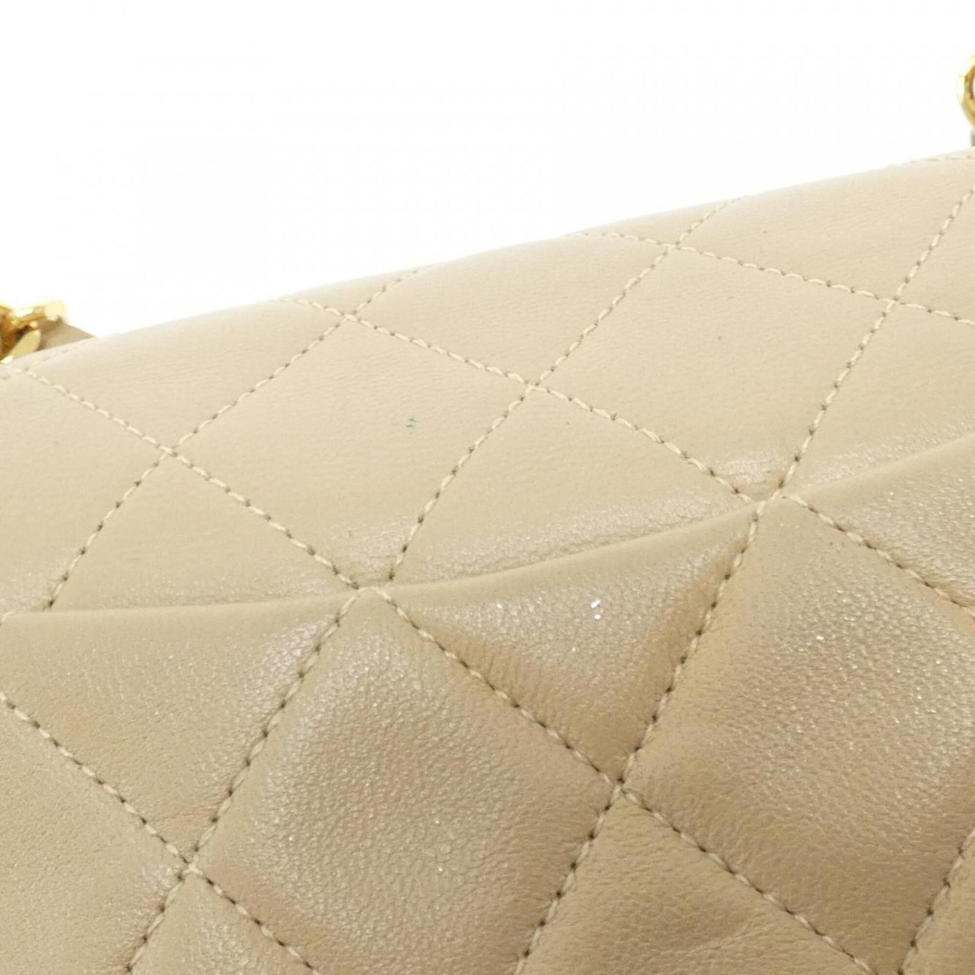 Leather Shoulder Bag (Pre-Owned) - Chanel - Modalova