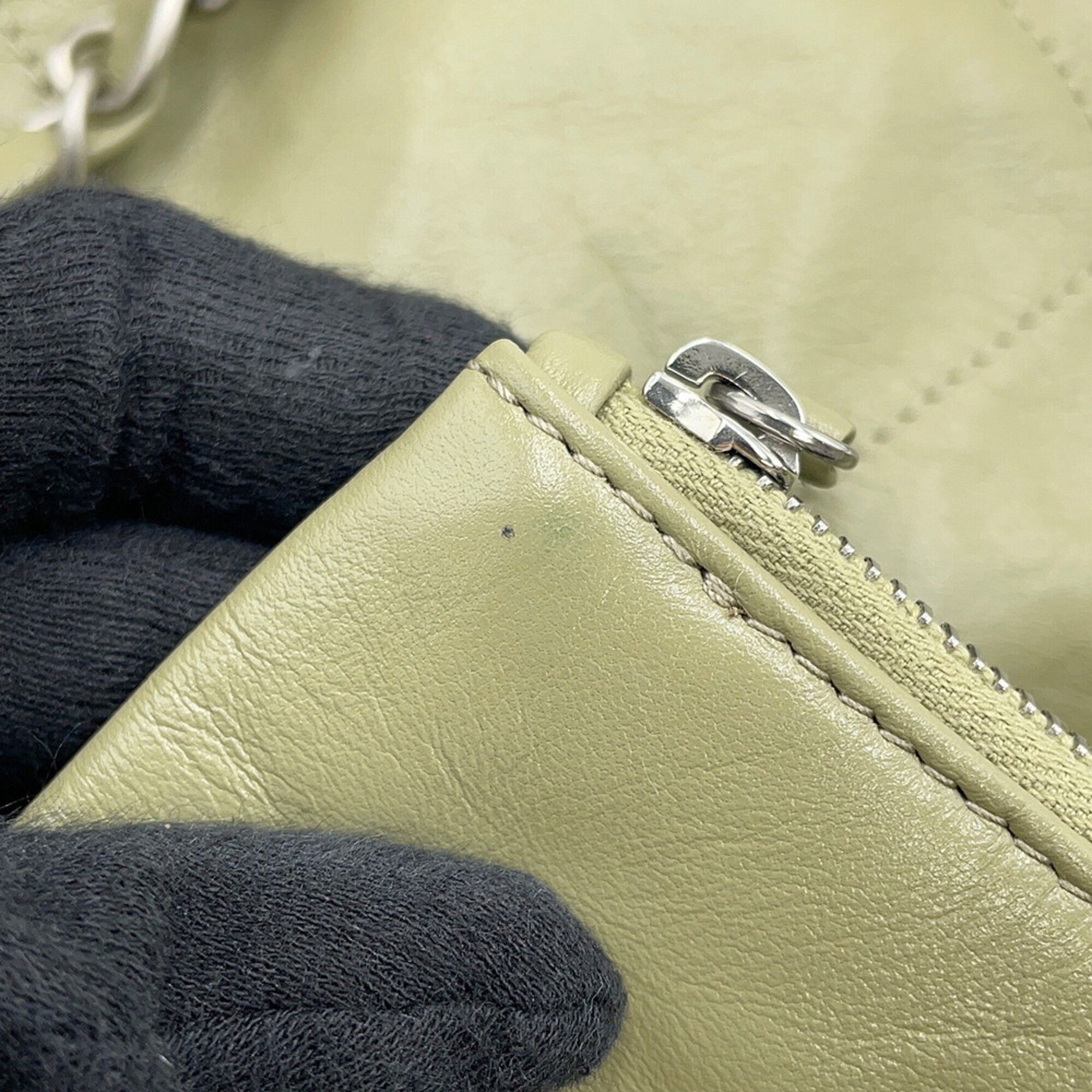 Leather Handbag (Pre-Owned) - Chanel - Modalova