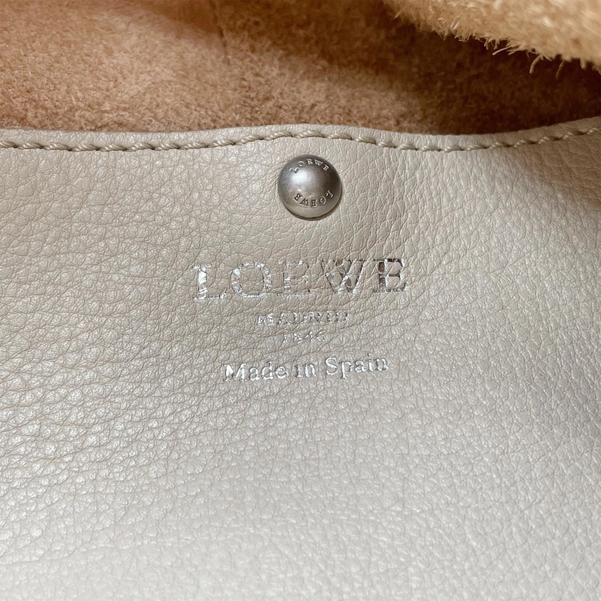 Leather Handbag (Pre-Owned) - Loewe - Modalova