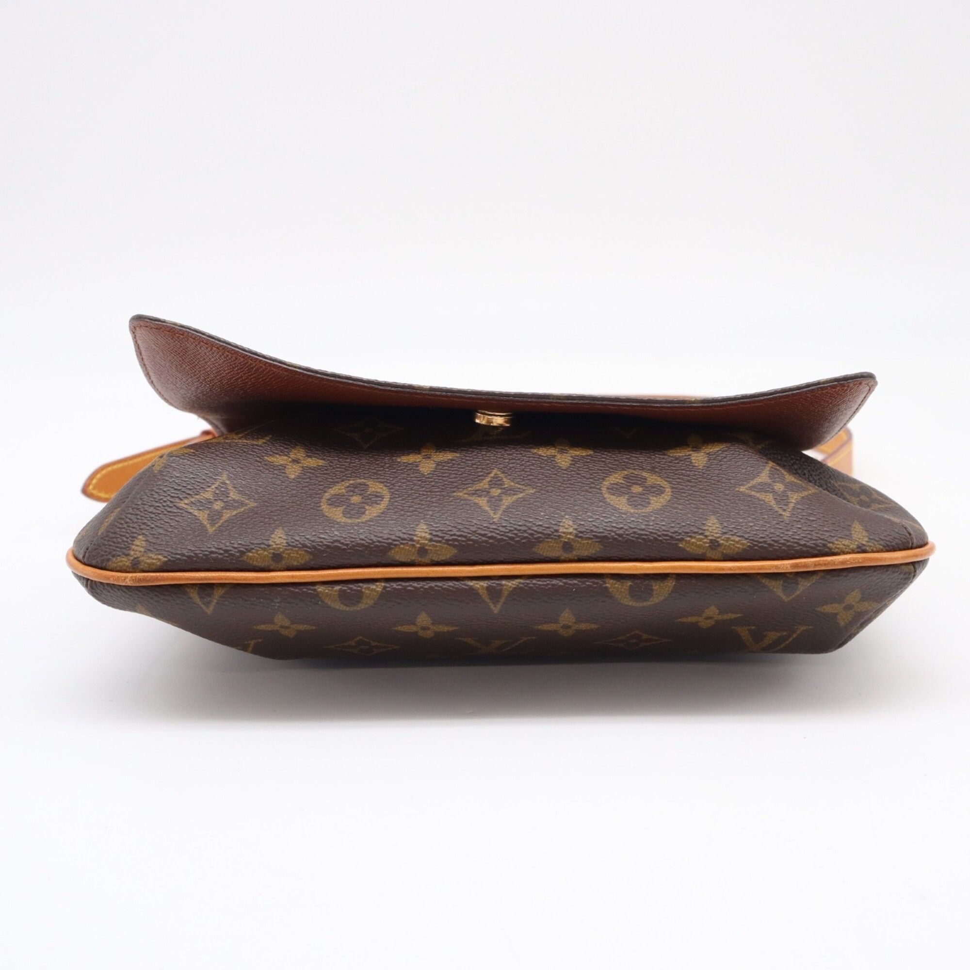 Coated Canvas Leather Shoulder Bag (Pre-Owned) - Louis Vuitton - Modalova