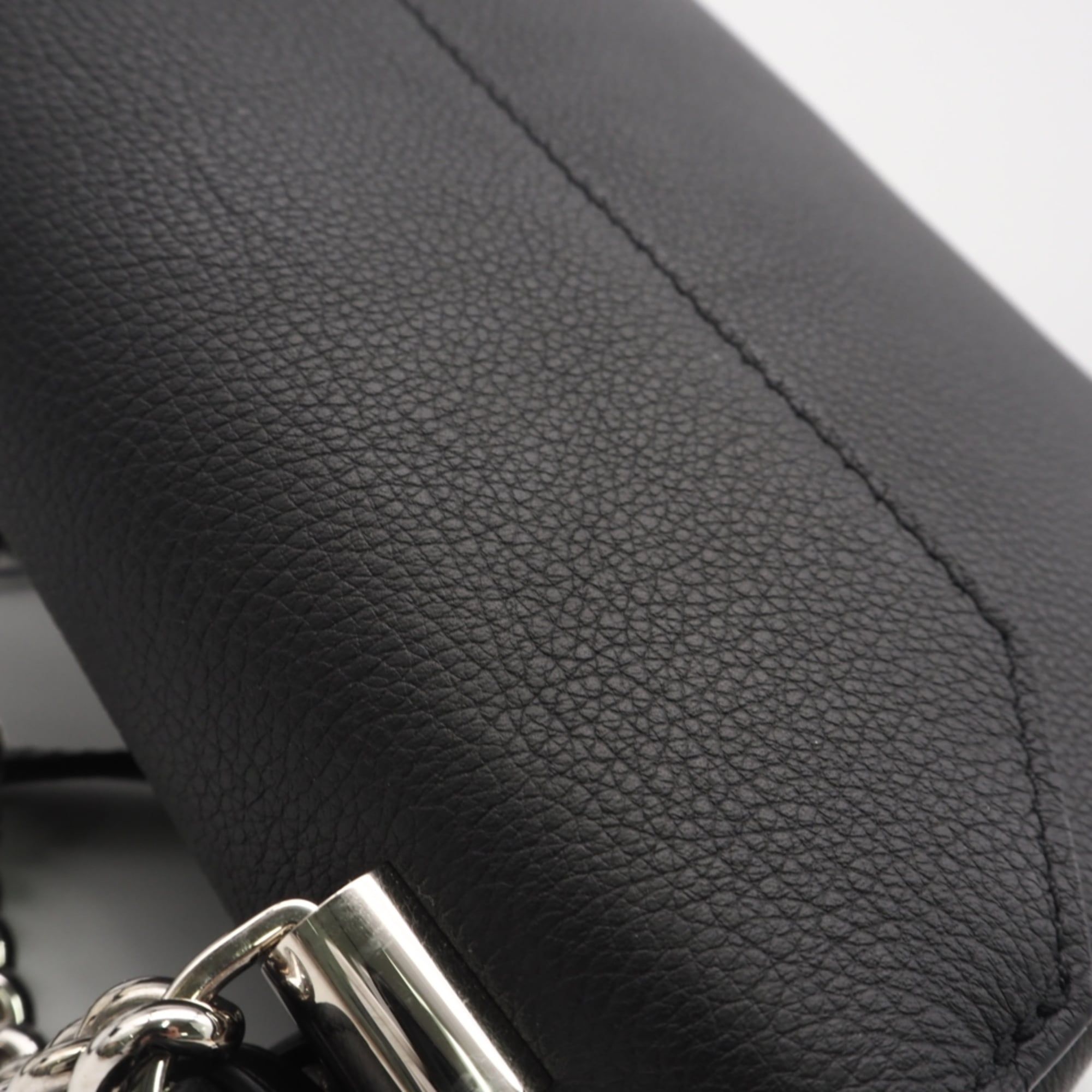 Leather Shoulder Bag (Pre-Owned) - Louis Vuitton - Modalova