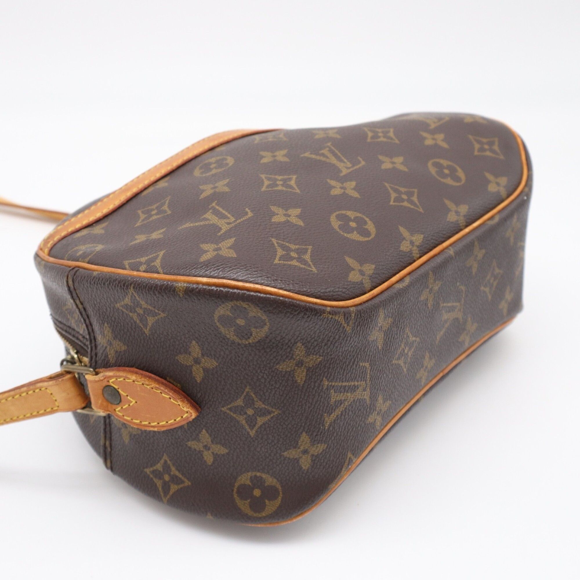 Coated Canvas Leather Shoulder Bag (Pre-Owned) - Louis Vuitton - Modalova
