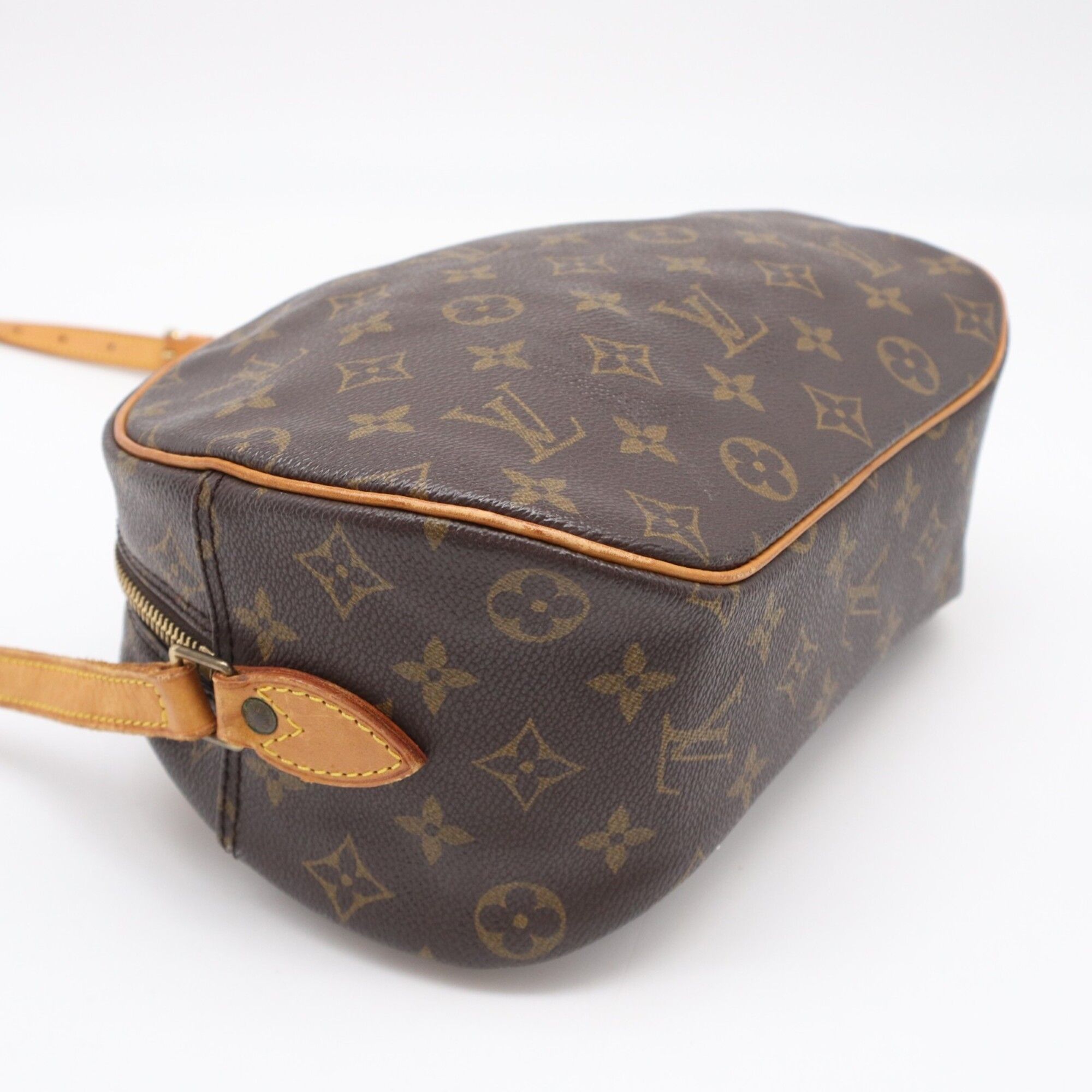 Coated Canvas Leather Shoulder Bag (Pre-Owned) - Louis Vuitton - Modalova