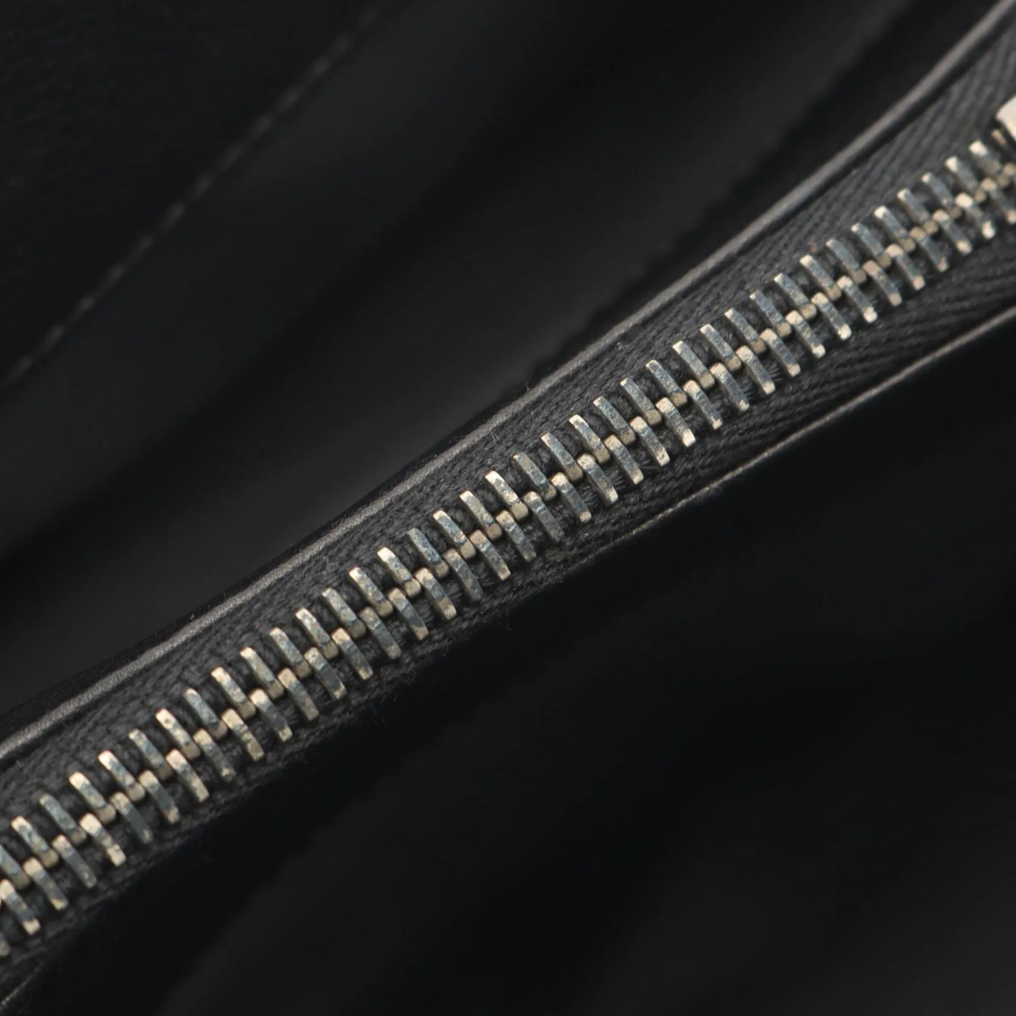 Leather Handbag (Pre-Owned) - Chanel - Modalova