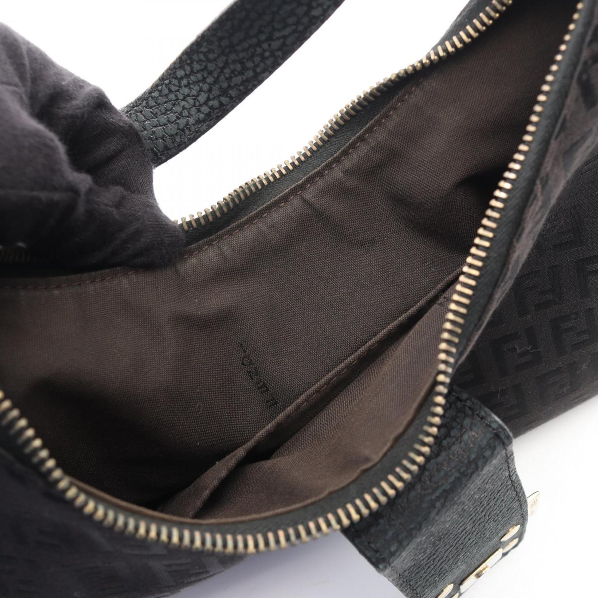Pvc Leather Handbag Shoulder Bag (Pre-Owned) - Fendi - Modalova