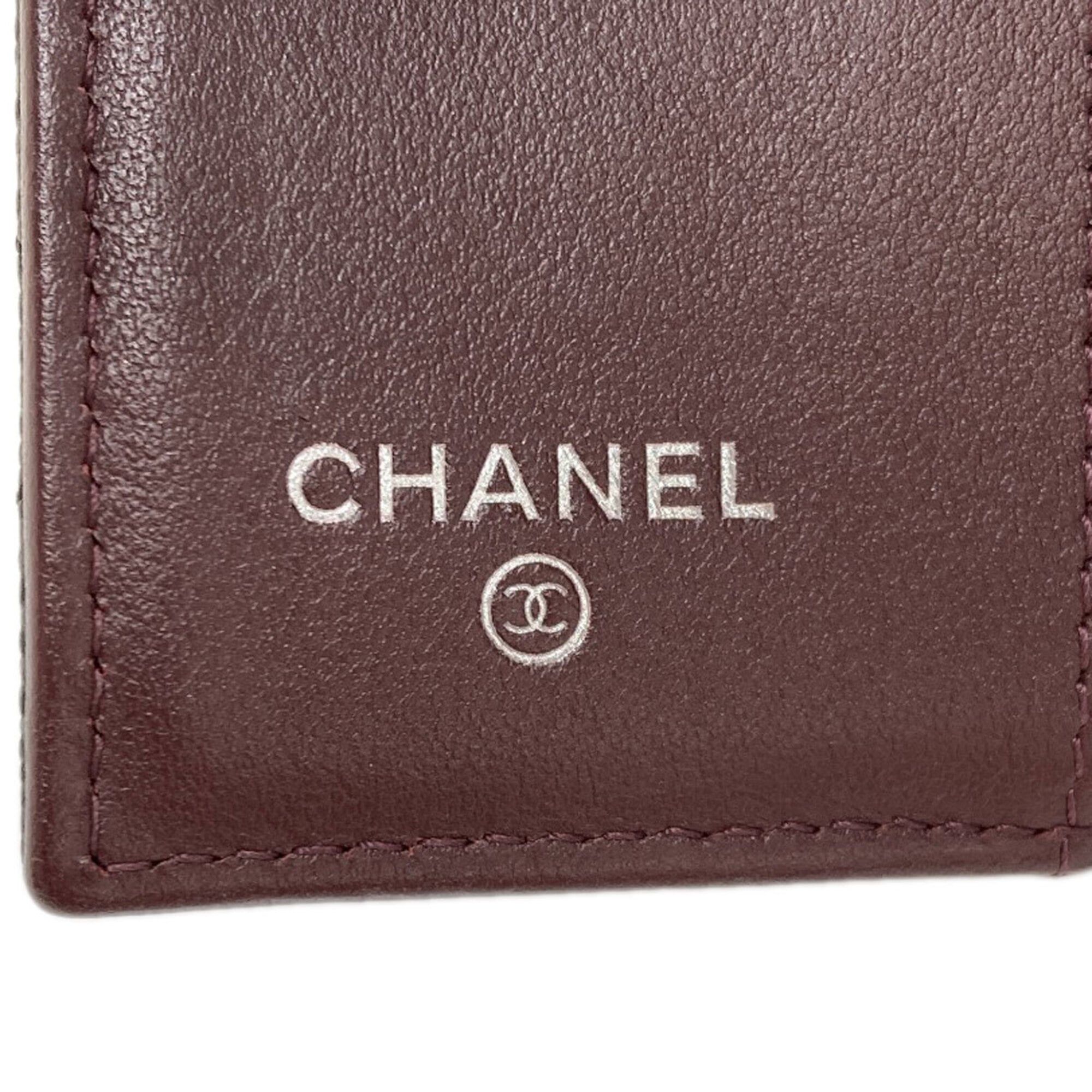 Matelasse Leather Wallet (Tri-Fold) (Pre-Owned) - Chanel - Modalova
