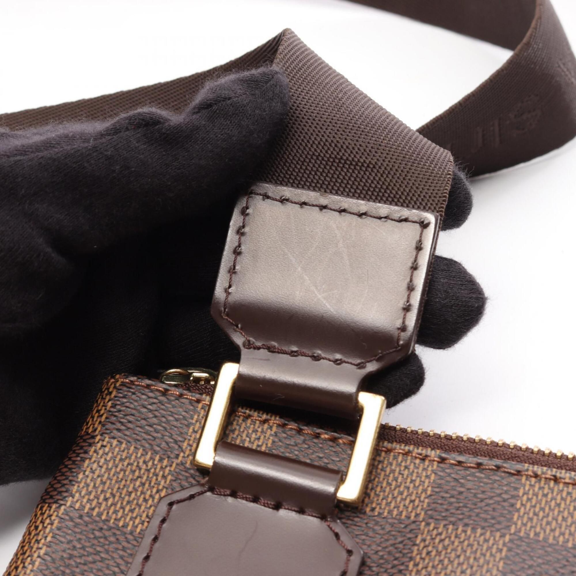 Coated Canvas Leather Handbag Pochette Shoulder Bag (Pre-Owned) - Louis Vuitton - Modalova