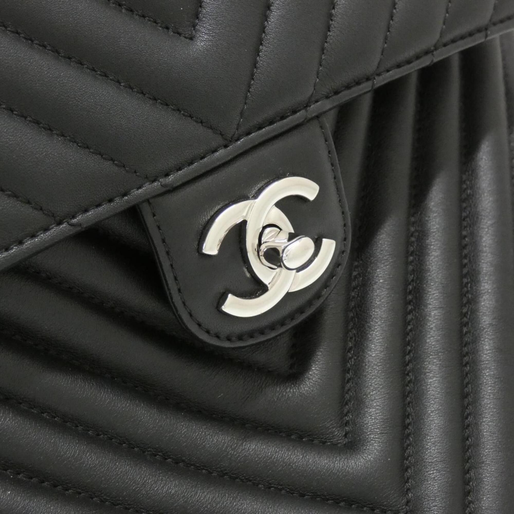 Leather Backpack (Pre-Owned) - Chanel - Modalova