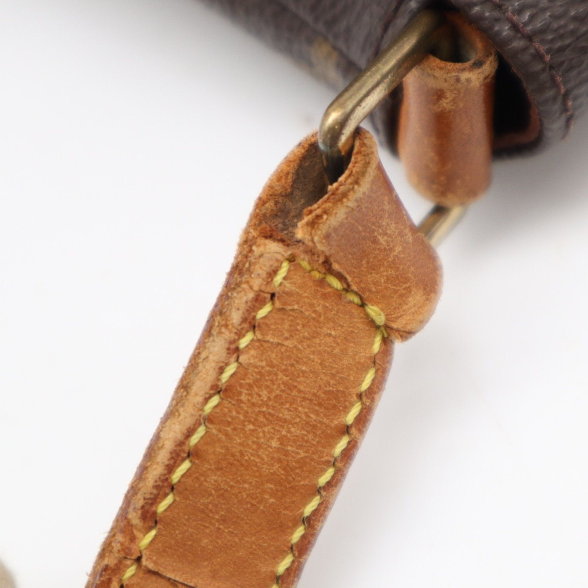 Coated Canvas Leather Shoulder Bag (Pre-Owned) - Louis Vuitton - Modalova