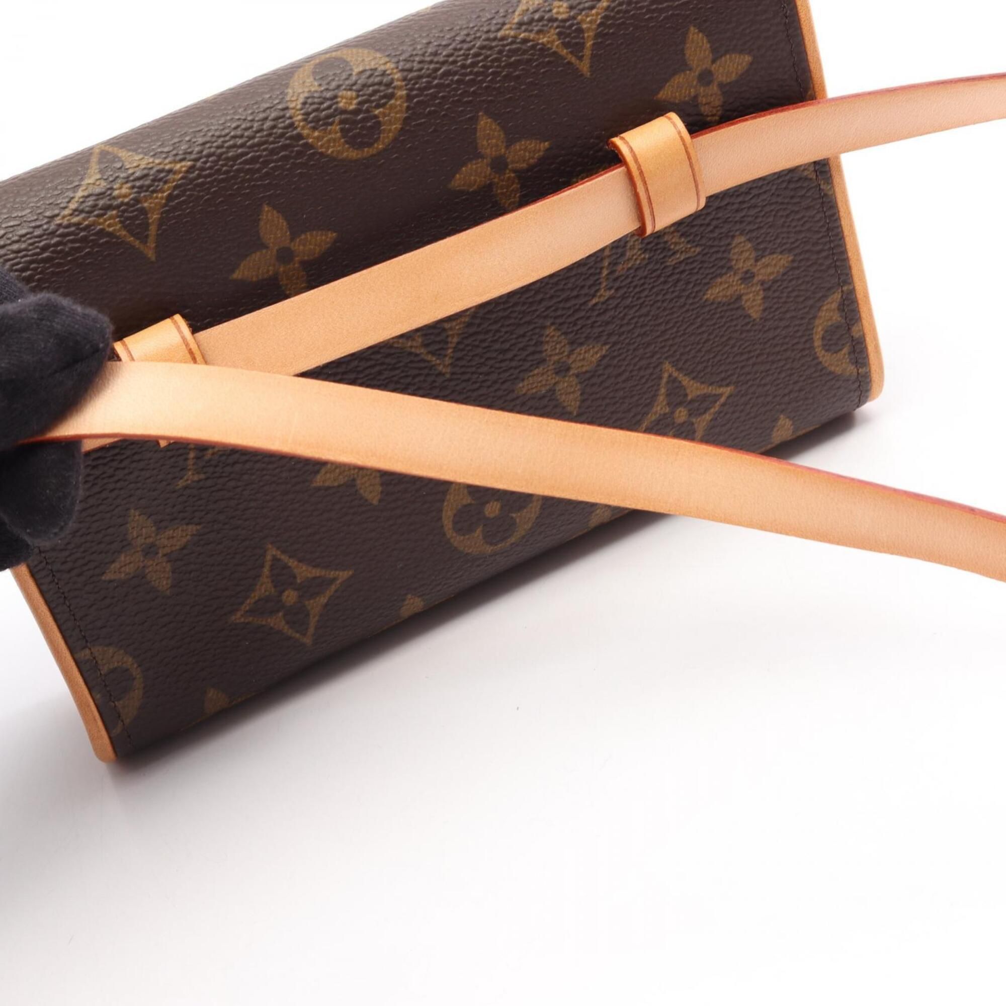Coated Canvas Pvc Monogram Leather Fanny Pack Handbag Sling Bag (Pre-Owned) - Louis Vuitton - Modalova