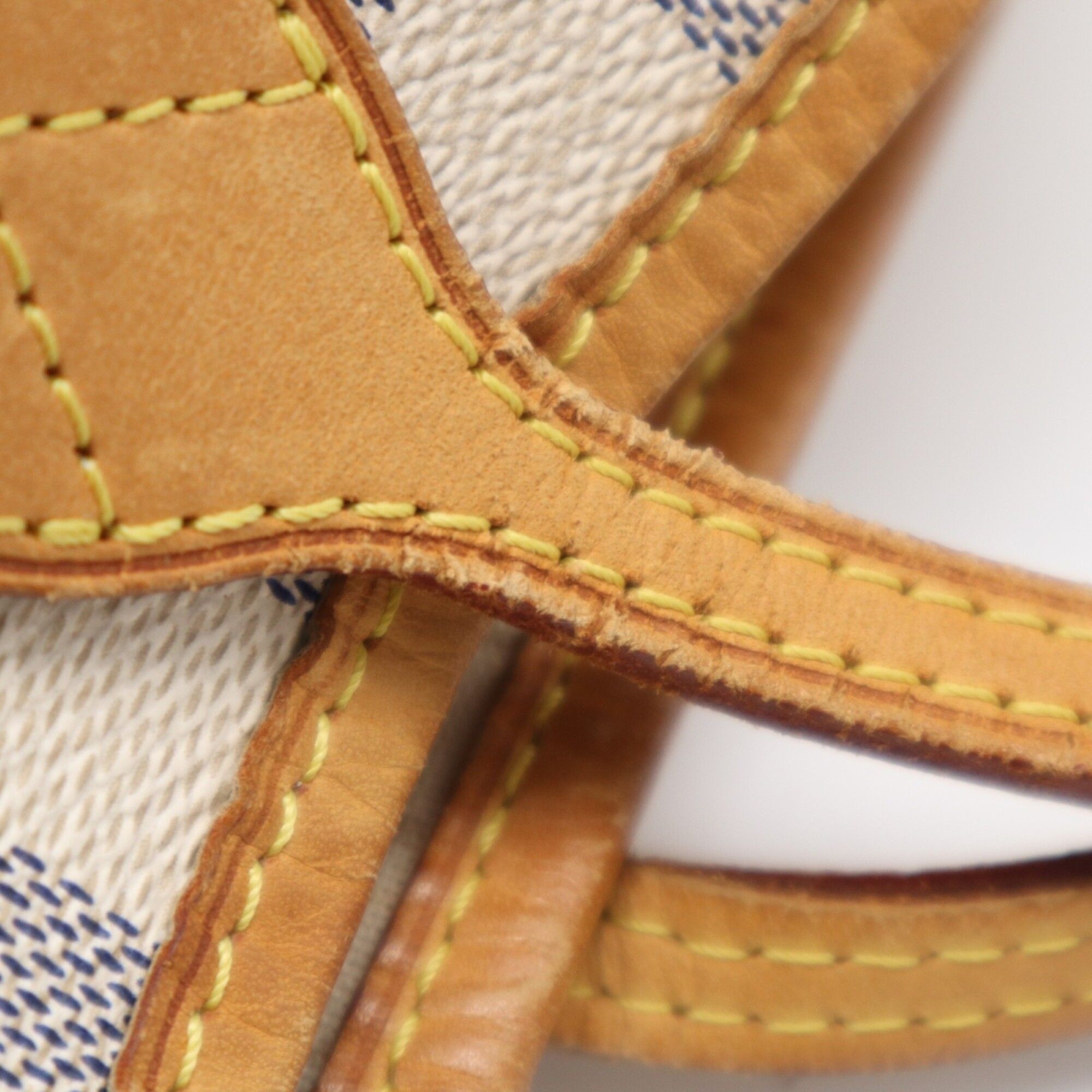 Coated Canvas Handbag (Pre-Owned) - Louis Vuitton - Modalova