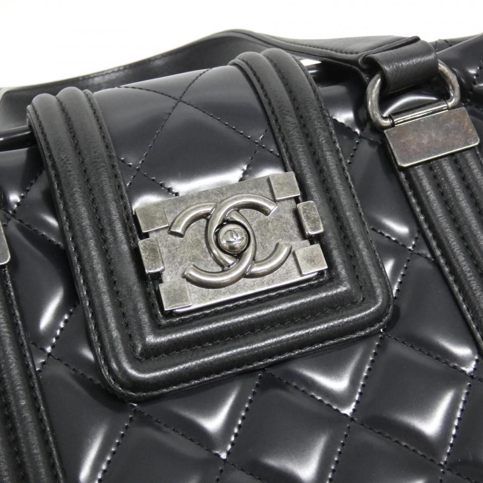 Chanel Black Handbag (Pre-Owned) - Chanel - Modalova