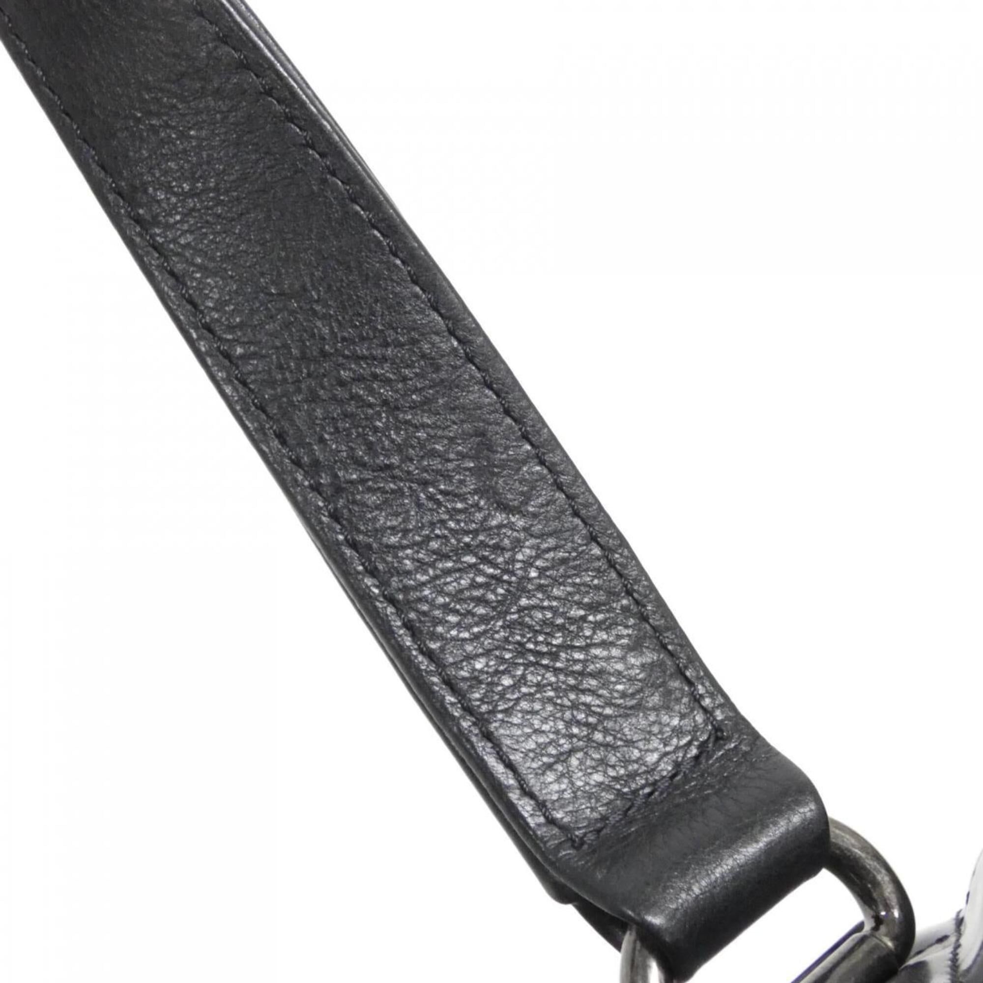Chanel Black Handbag (Pre-Owned) - Chanel - Modalova