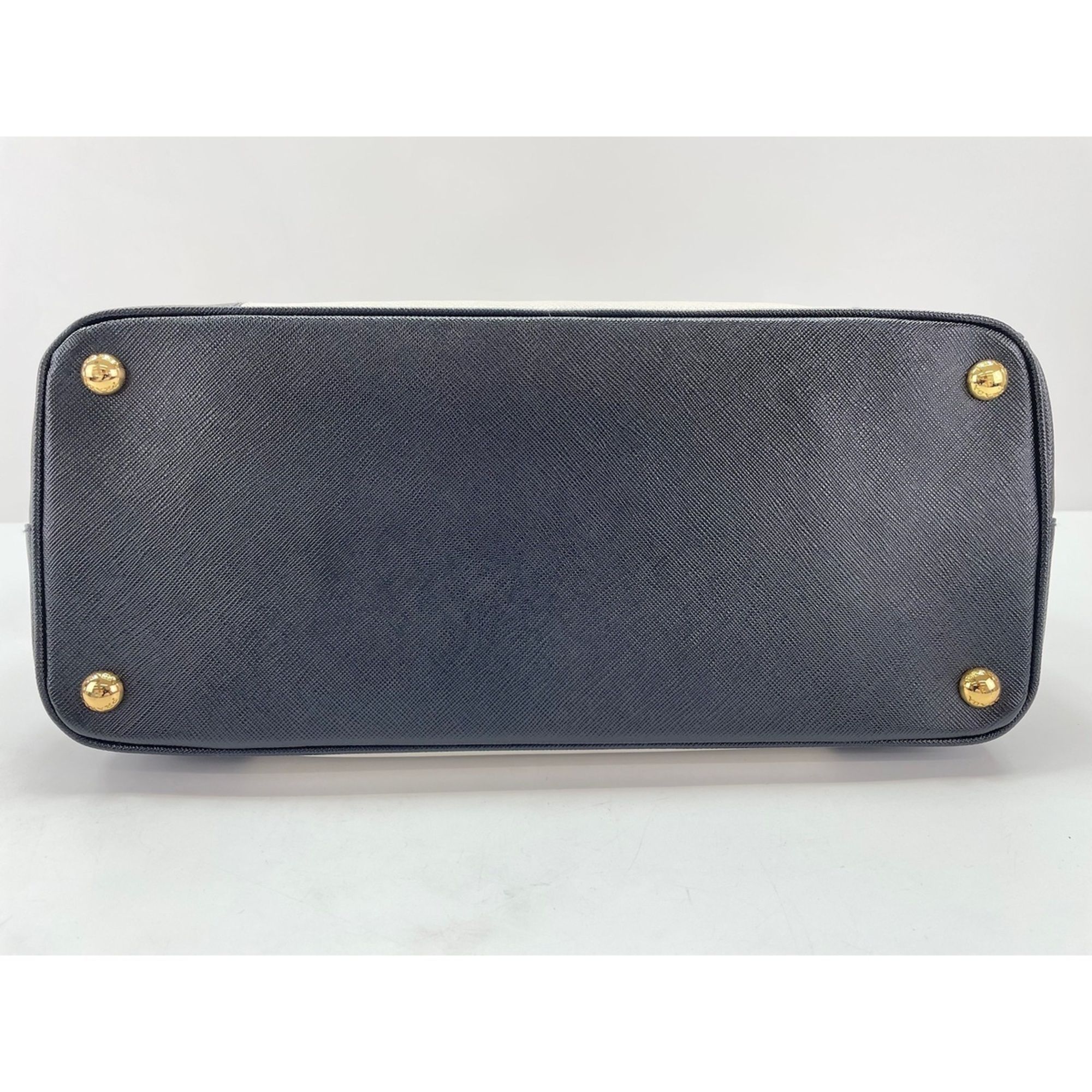 Leather Handbag (Pre-Owned) - Prada - Modalova