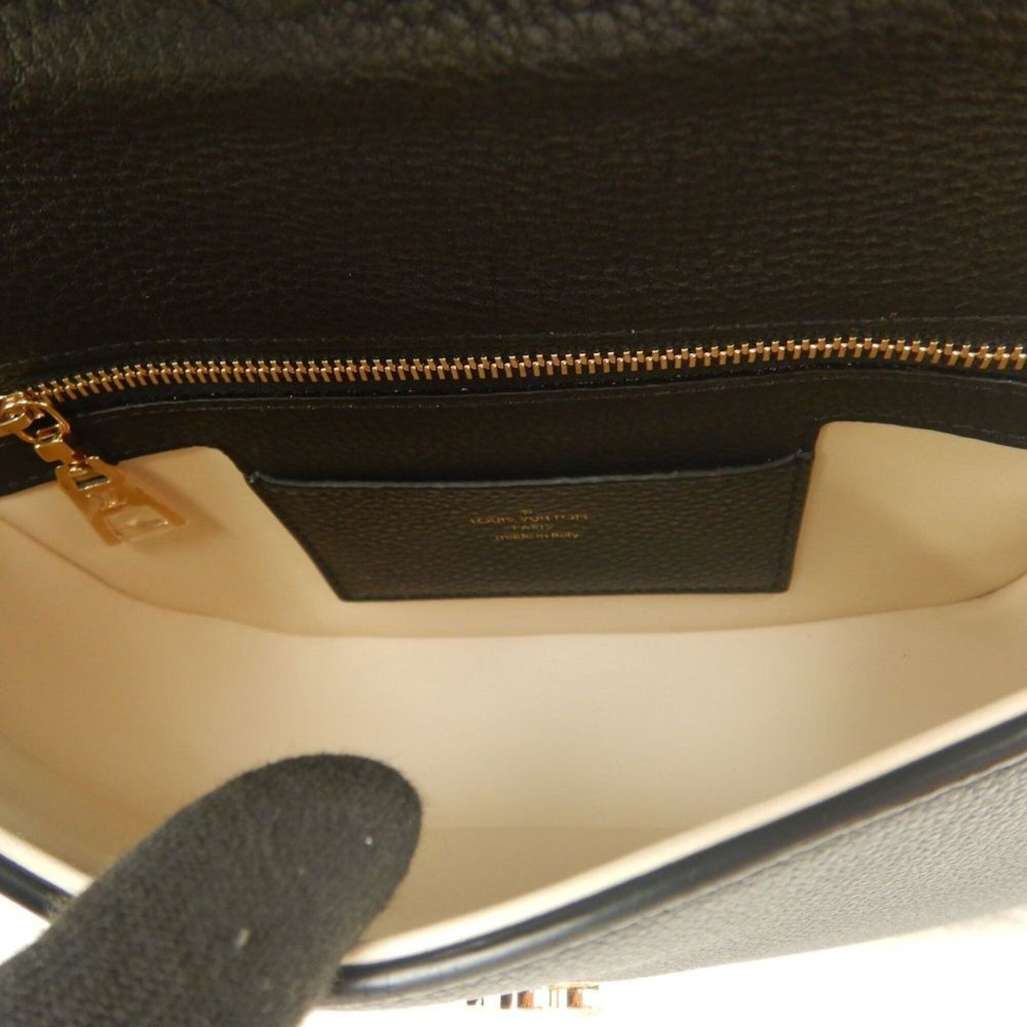 Wool Leather Shoulder Bag (Pre-Owned) - Louis Vuitton - Modalova