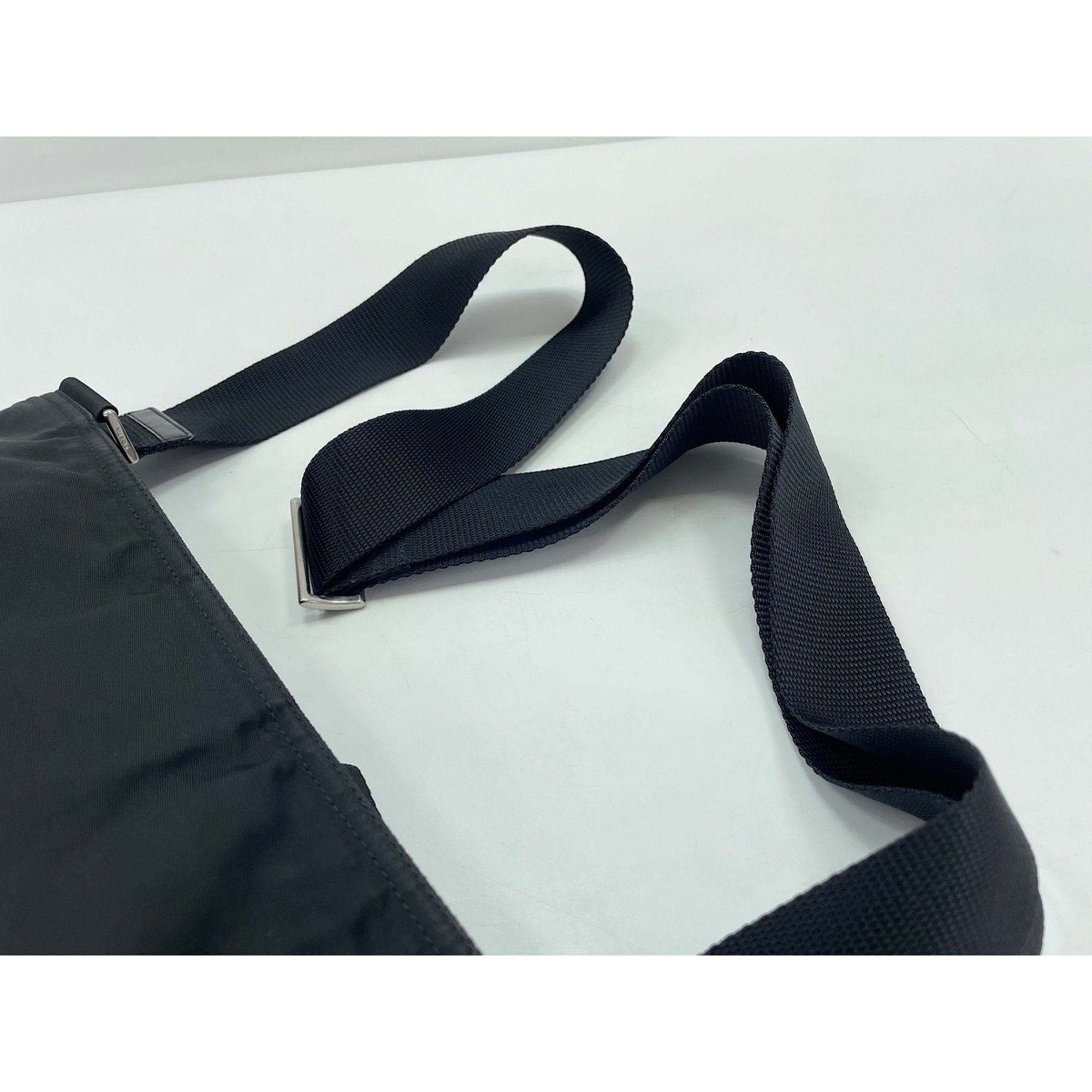 Nylon Shoulder Bag (Pre-Owned) - Prada - Modalova