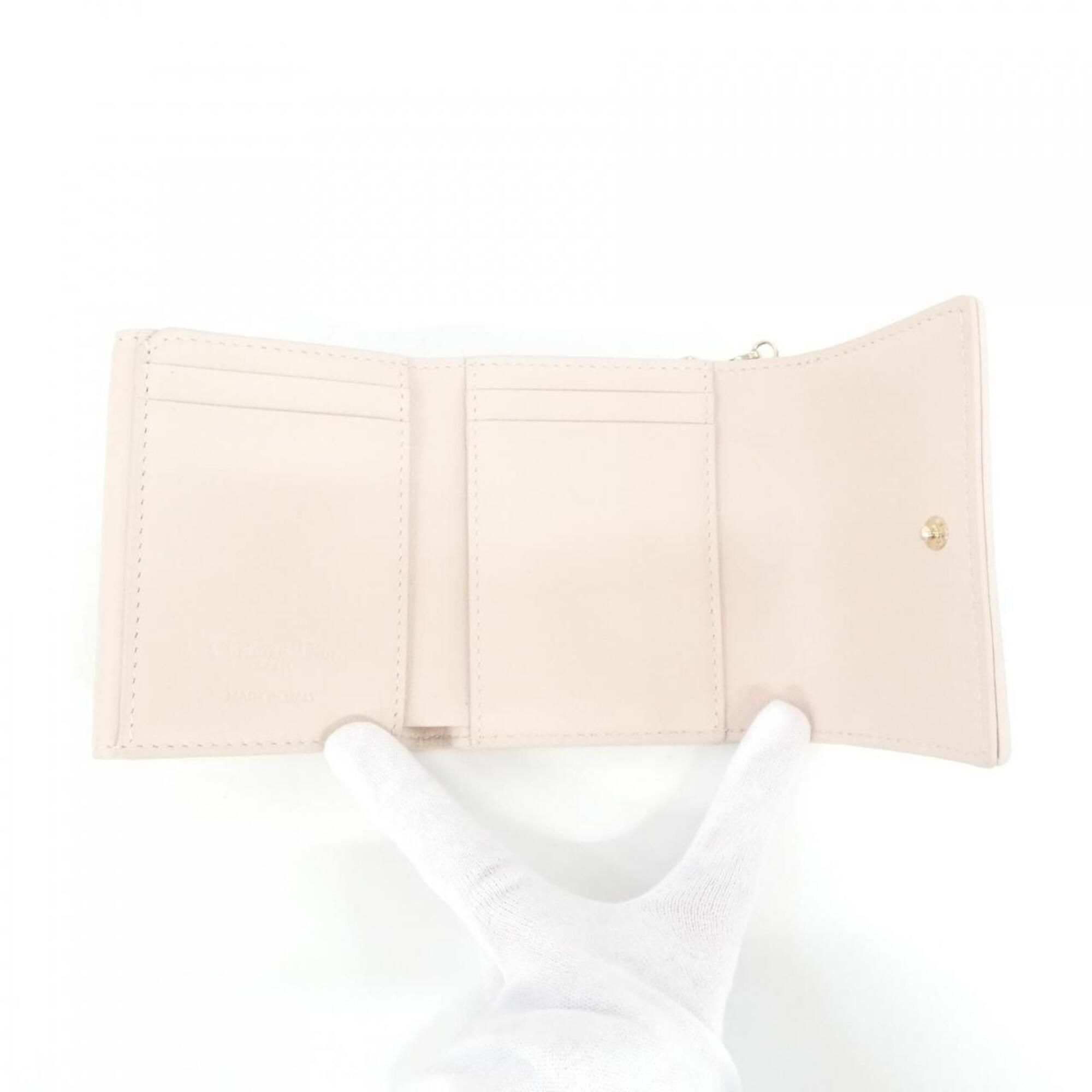 Leather Wallet (Tri-Fold) (Pre-Owned) - Christian Dior - Modalova