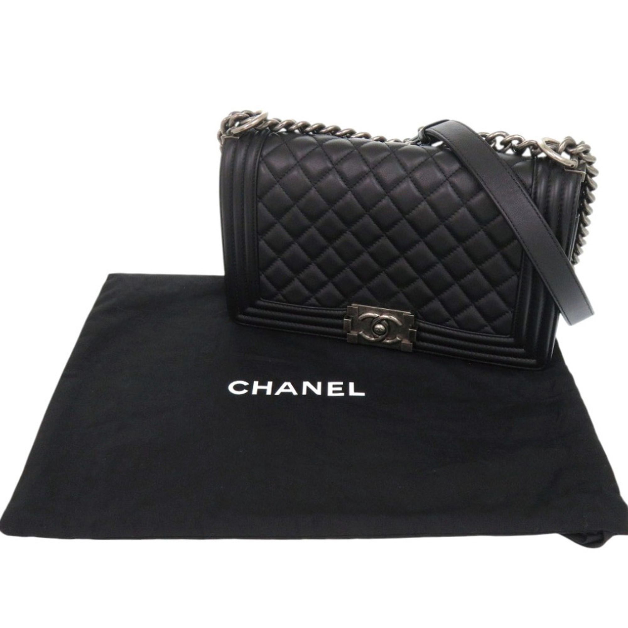 Leather Shoulder Bag (Pre-Owned) - Chanel - Modalova