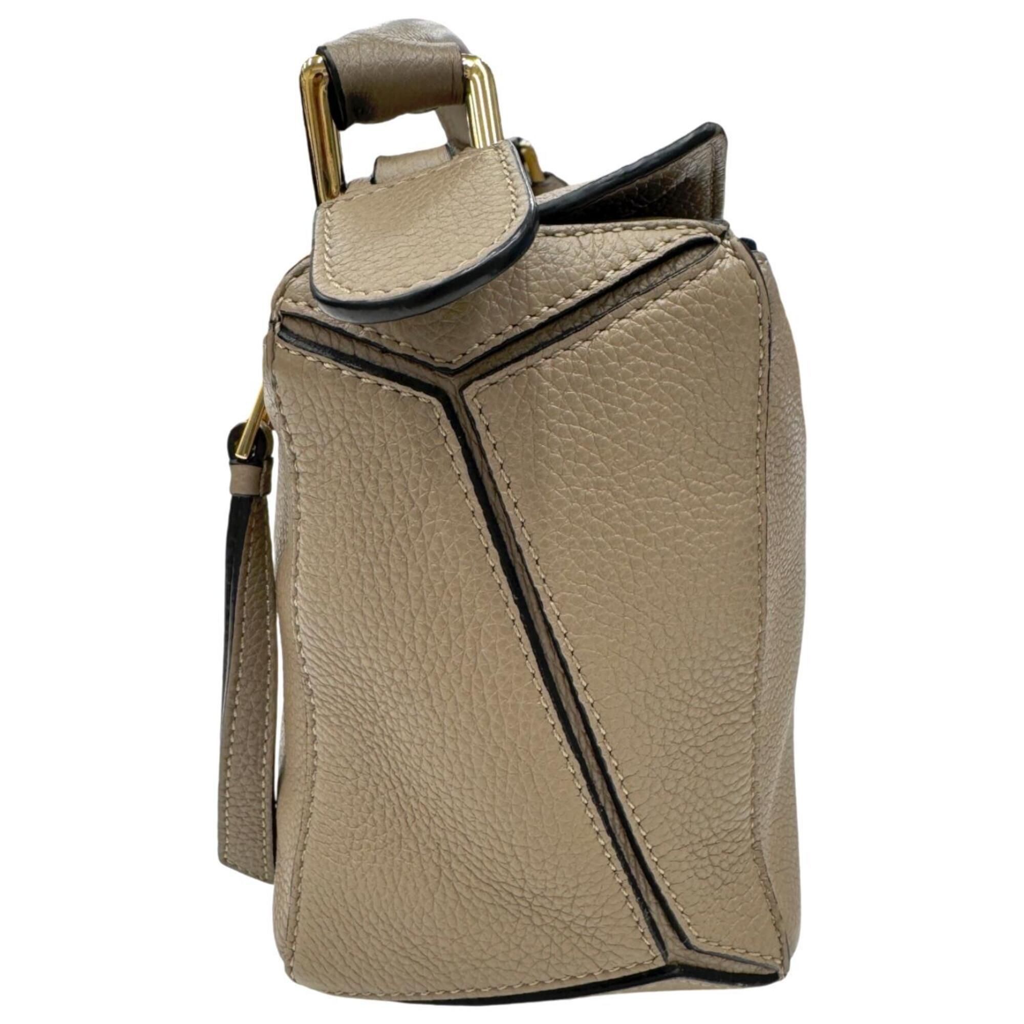Leather Shoulder Bag (Pre-Owned) - Loewe - Modalova
