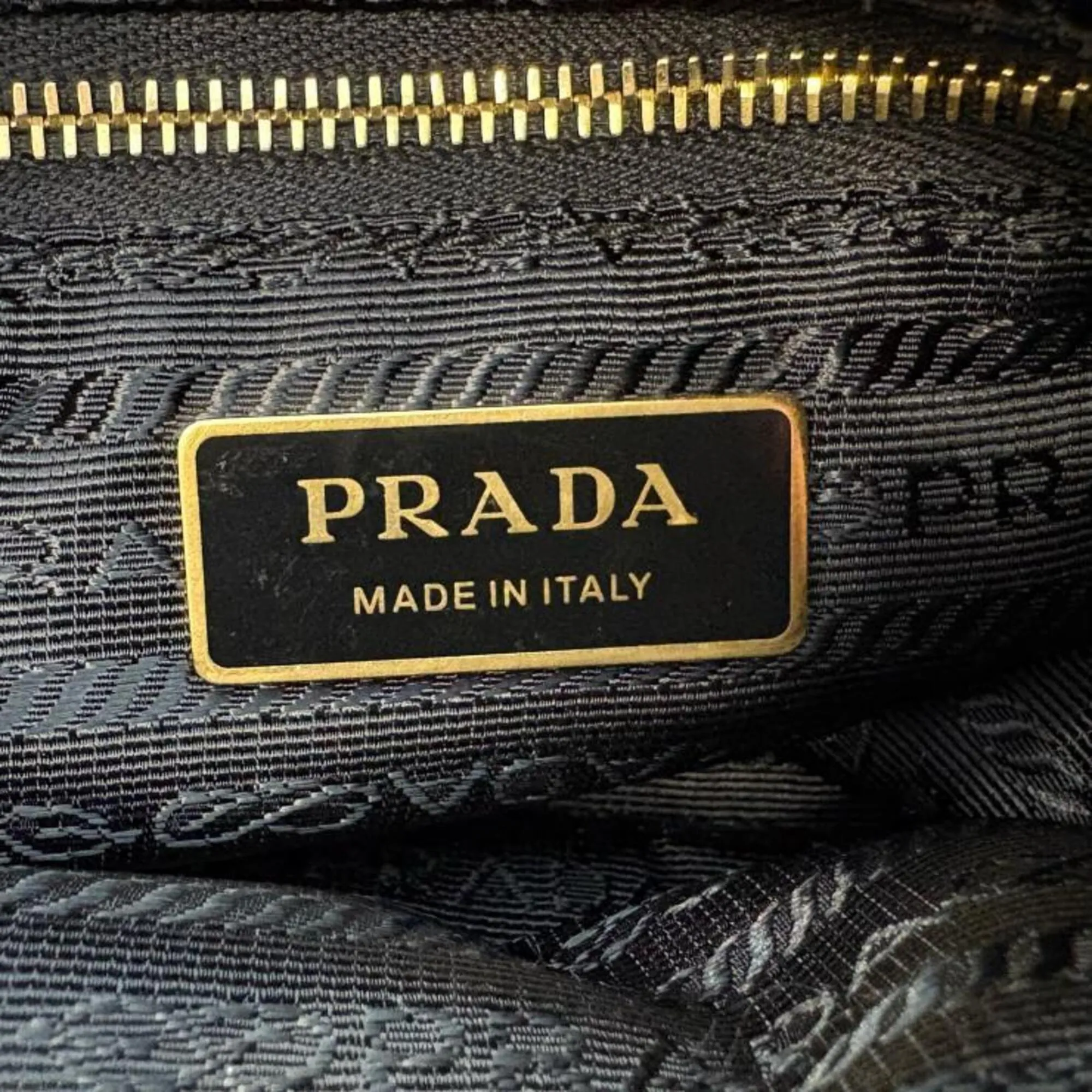 Nylon Shoulder Bag (Pre-Owned) - Prada - Modalova