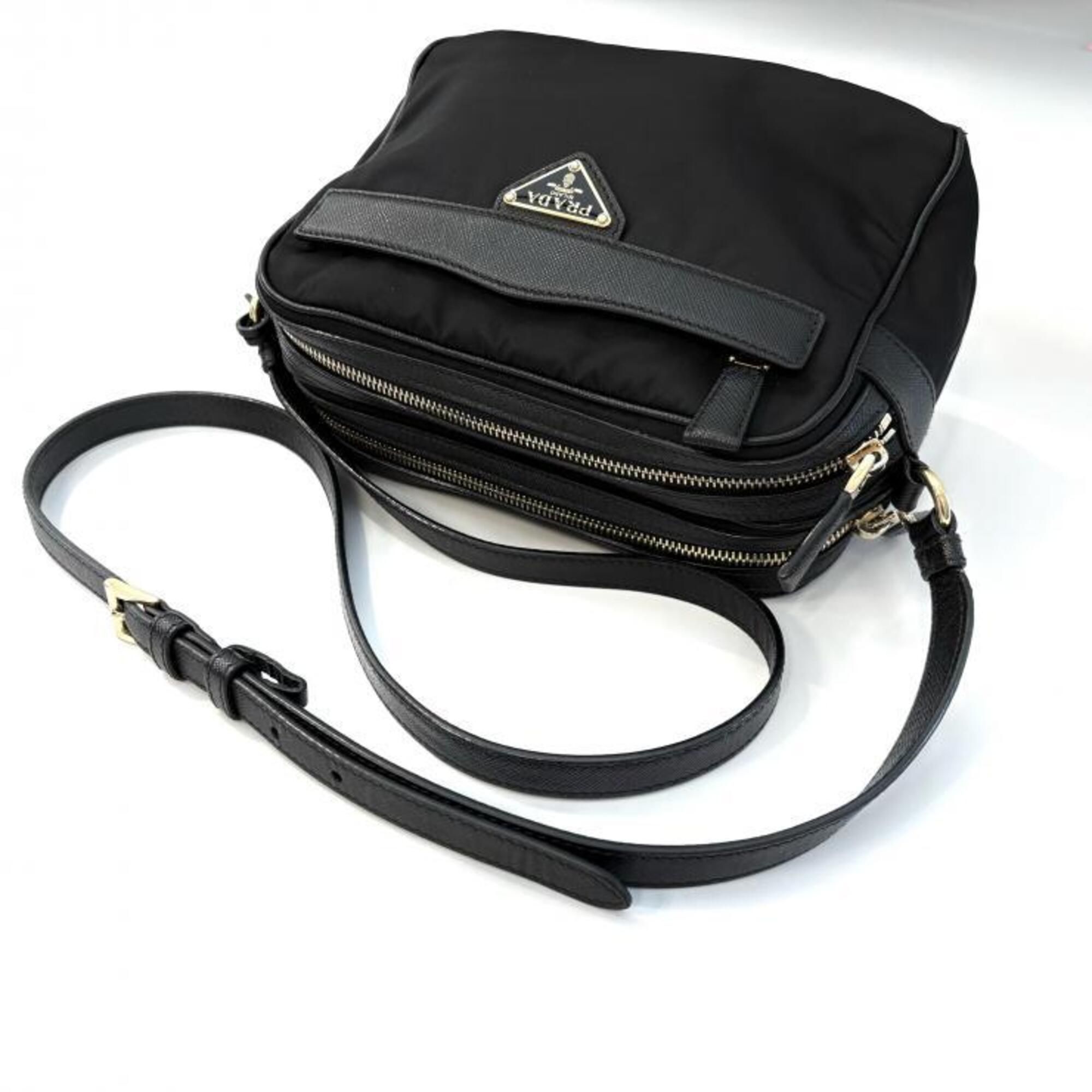 Nylon Shoulder Bag (Pre-Owned) - Prada - Modalova