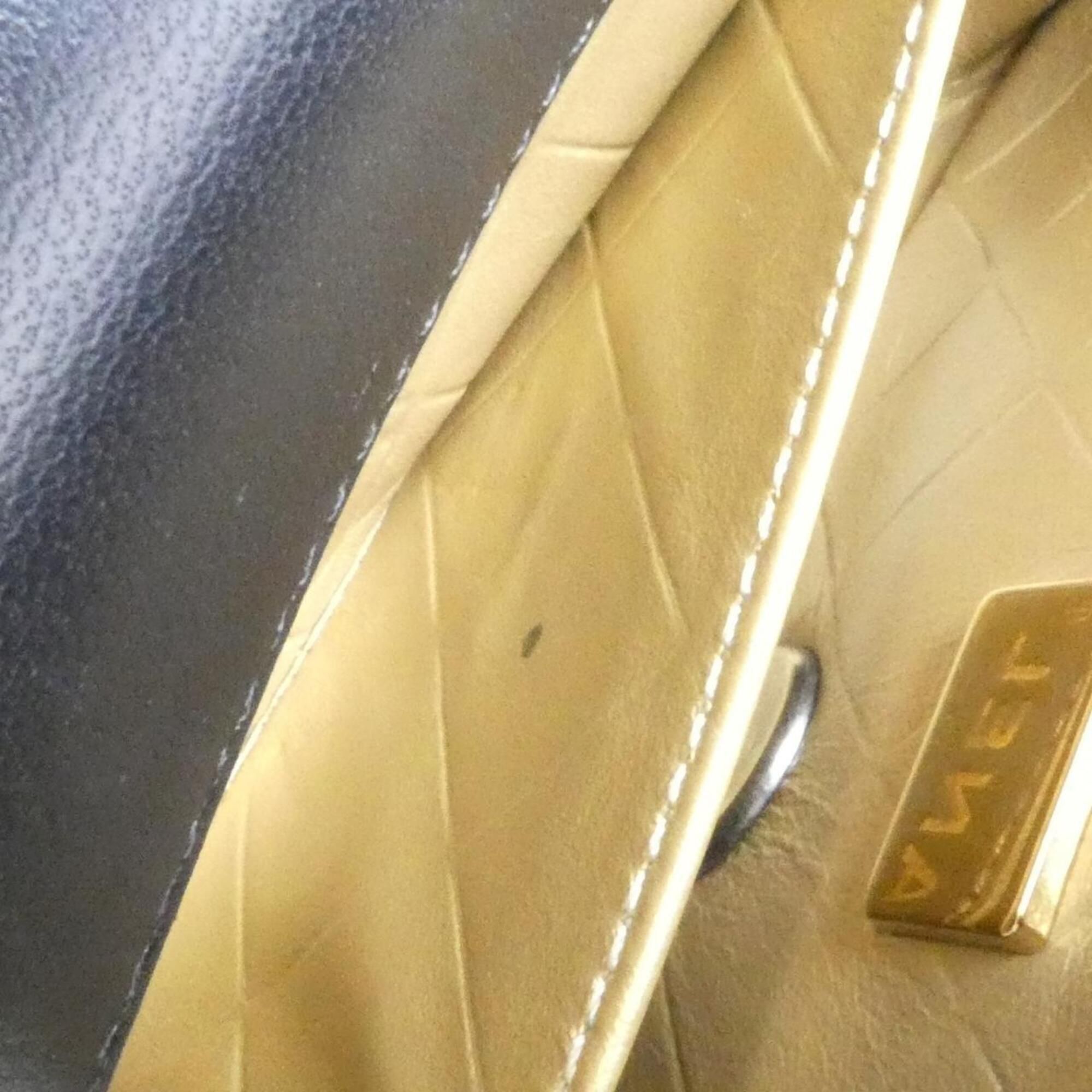 Leather Shoulder Bag (Pre-Owned) - Chanel - Modalova