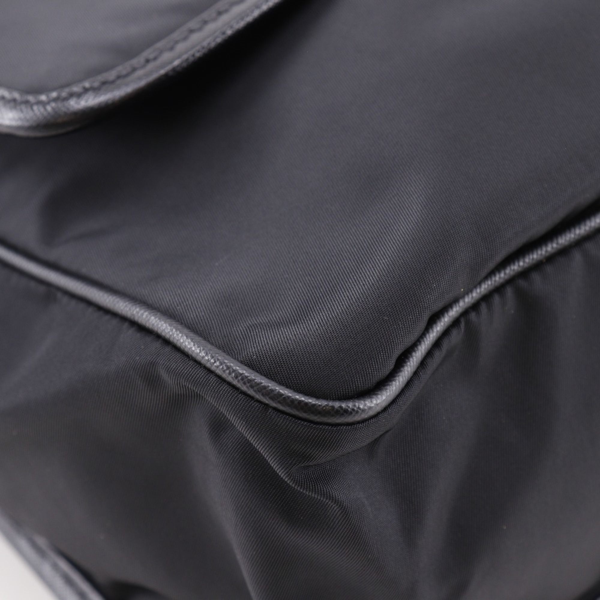 Nylon Shoulder Bag (Pre-Owned) - Prada - Modalova