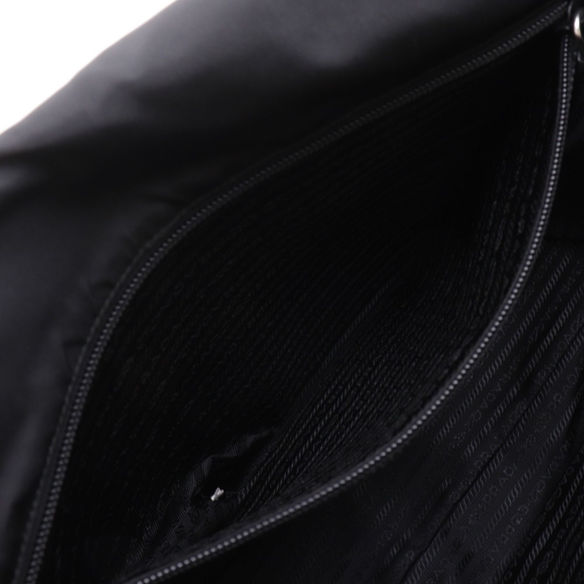 Nylon Shoulder Bag (Pre-Owned) - Prada - Modalova