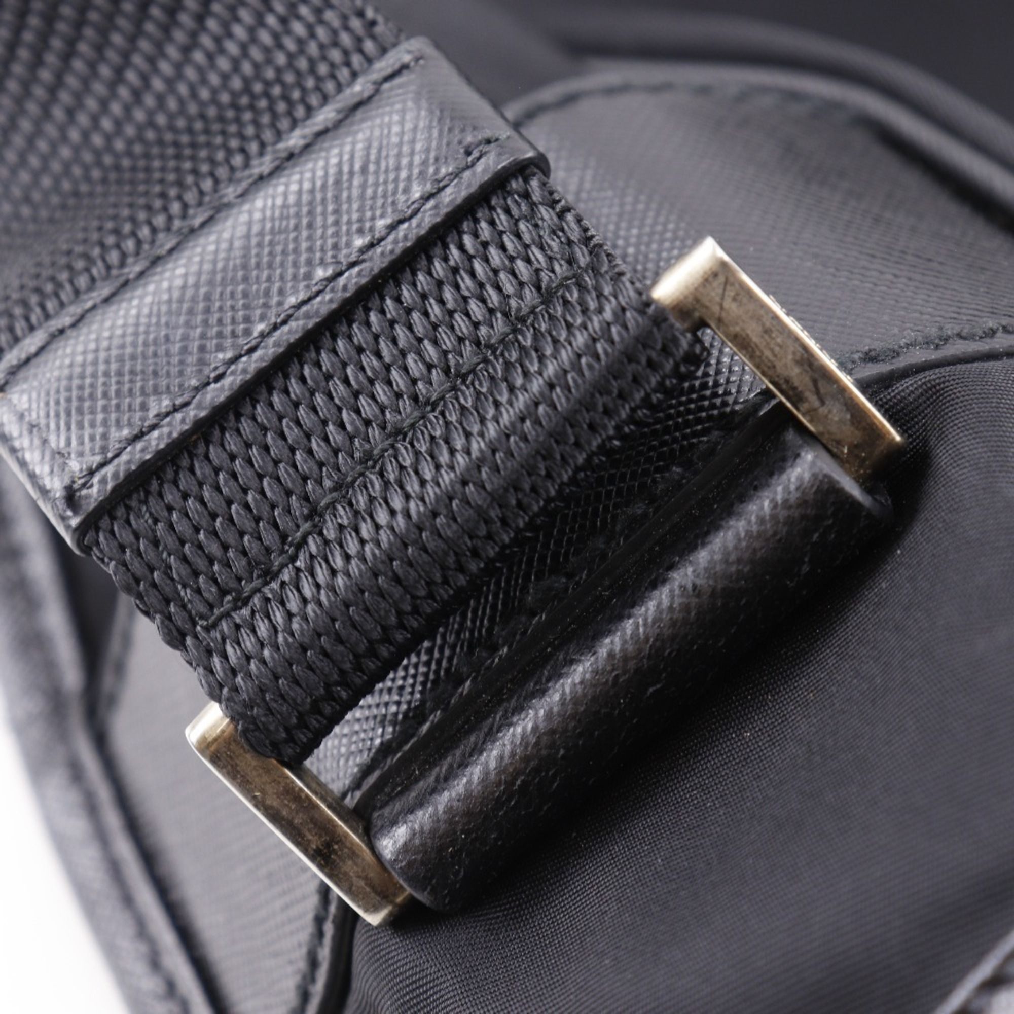 Nylon Shoulder Bag (Pre-Owned) - Prada - Modalova