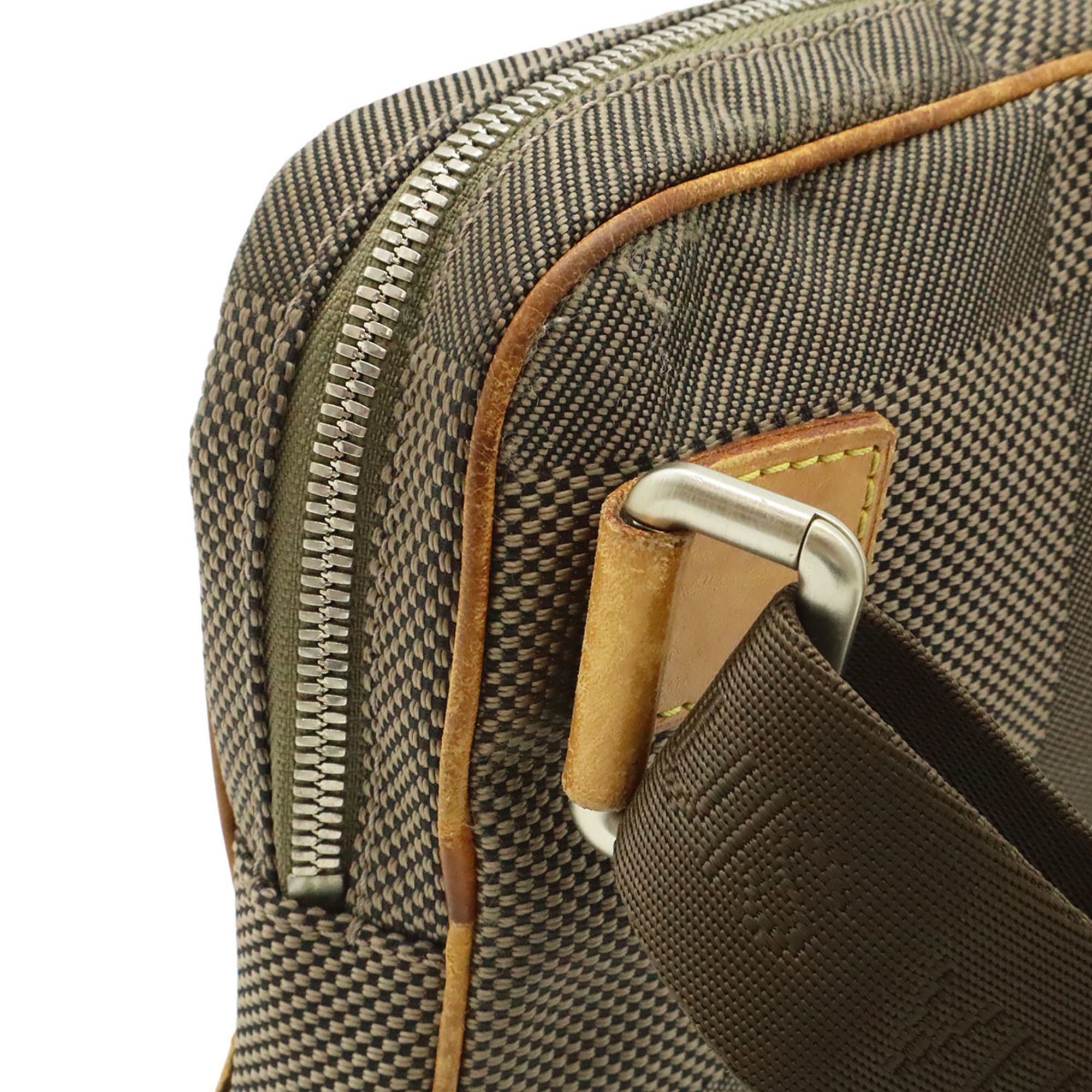 Damier Geant Sling Bag (Pre-Owned) - Louis Vuitton - Modalova