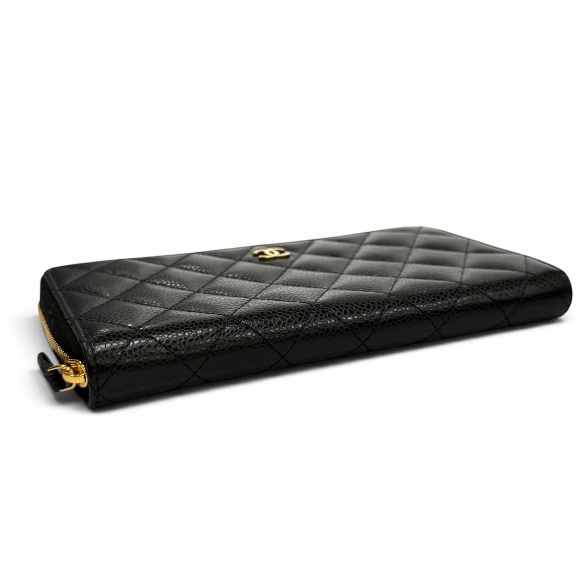 Grained Calfskin Long Wallet (Bi-Fold) (Pre-Owned) - Chanel - Modalova