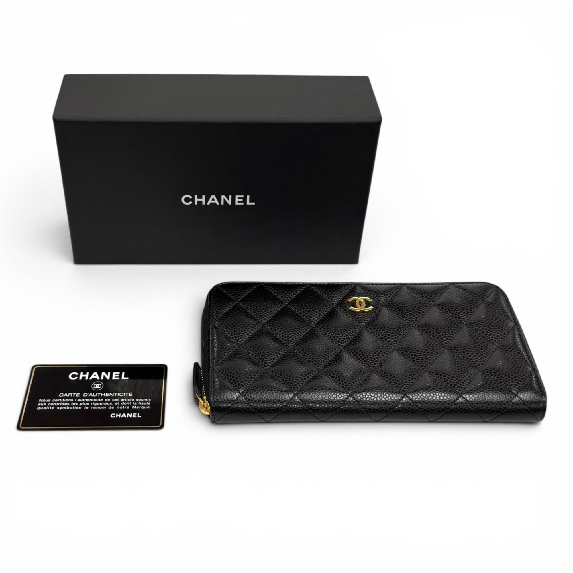 Grained Calfskin Long Wallet (Bi-Fold) (Pre-Owned) - Chanel - Modalova