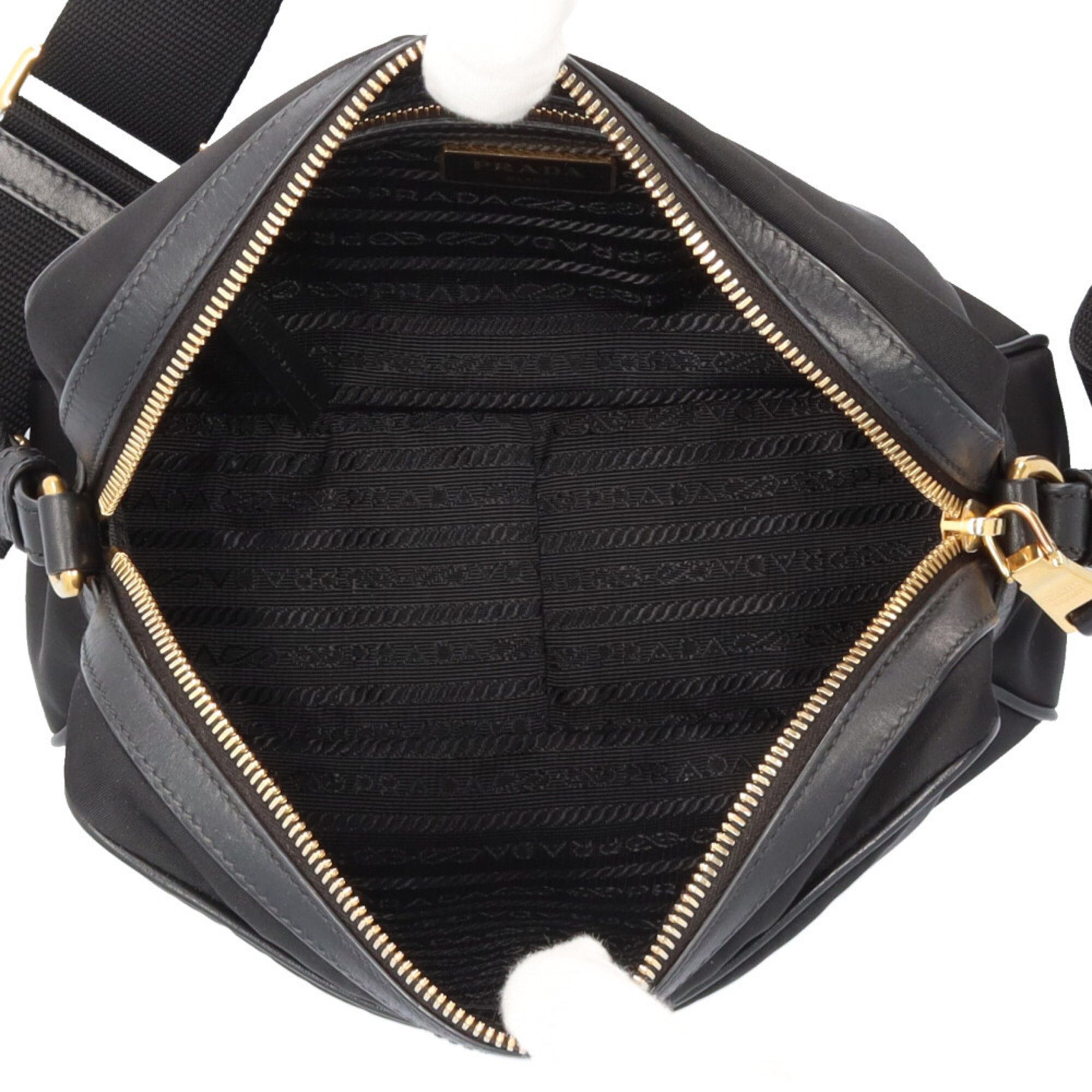 Nylon Shoulder Bag (Pre-Owned) - Prada - Modalova