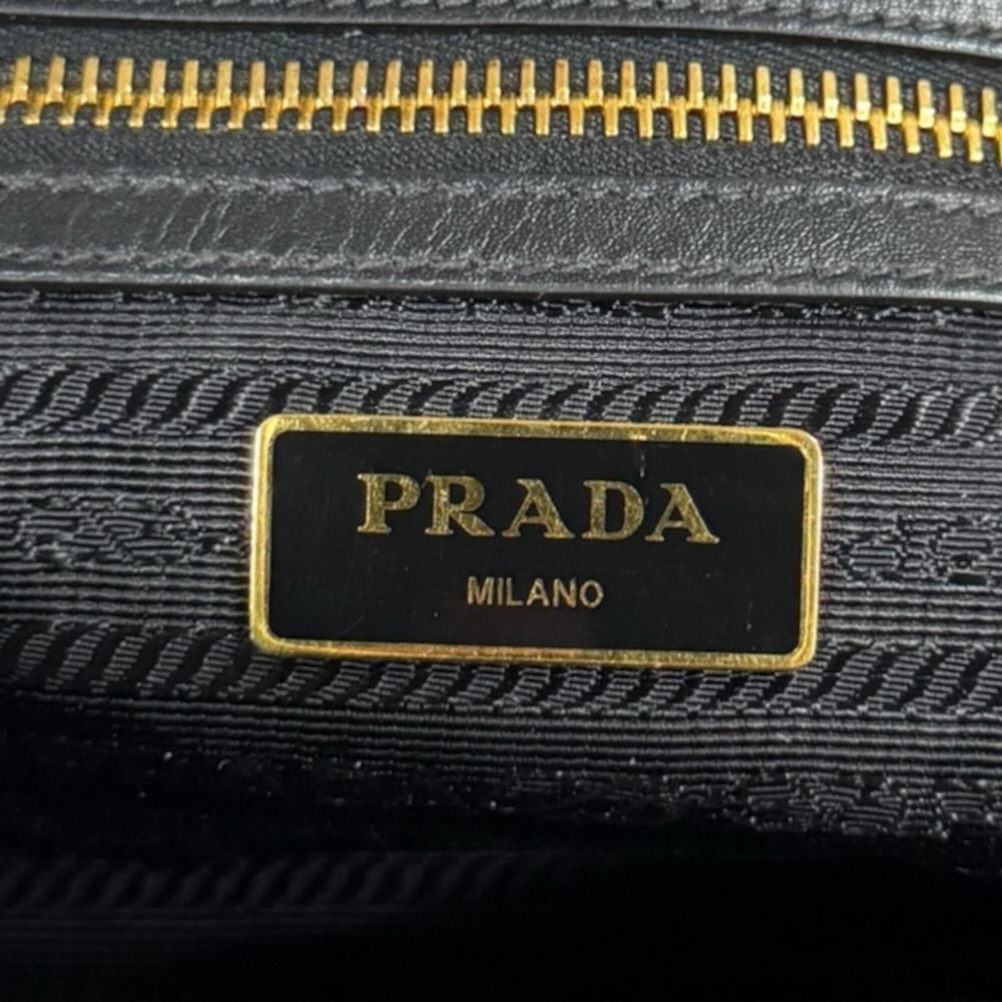 Nylon Shoulder Bag (Pre-Owned) - Prada - Modalova