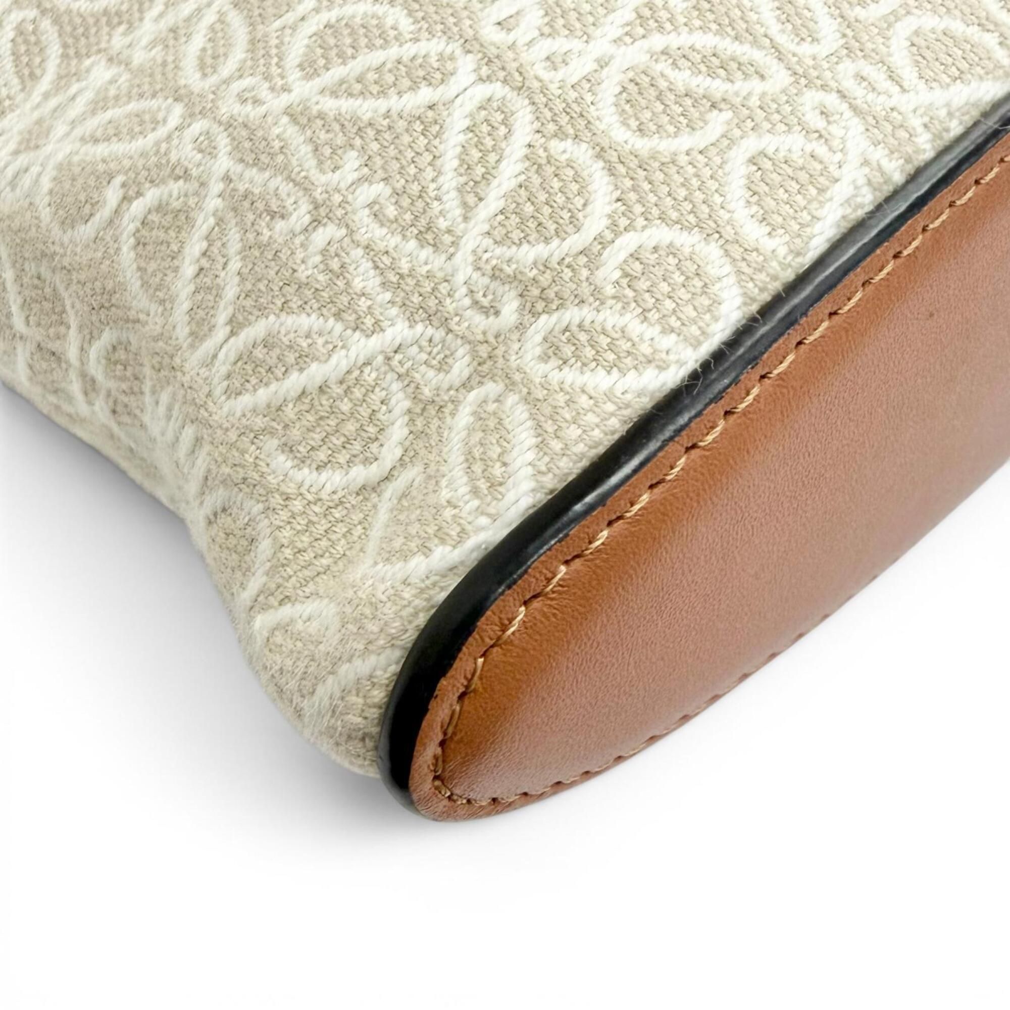Leather Clutch Bag Pouch (Pre-Owned) - Loewe - Modalova