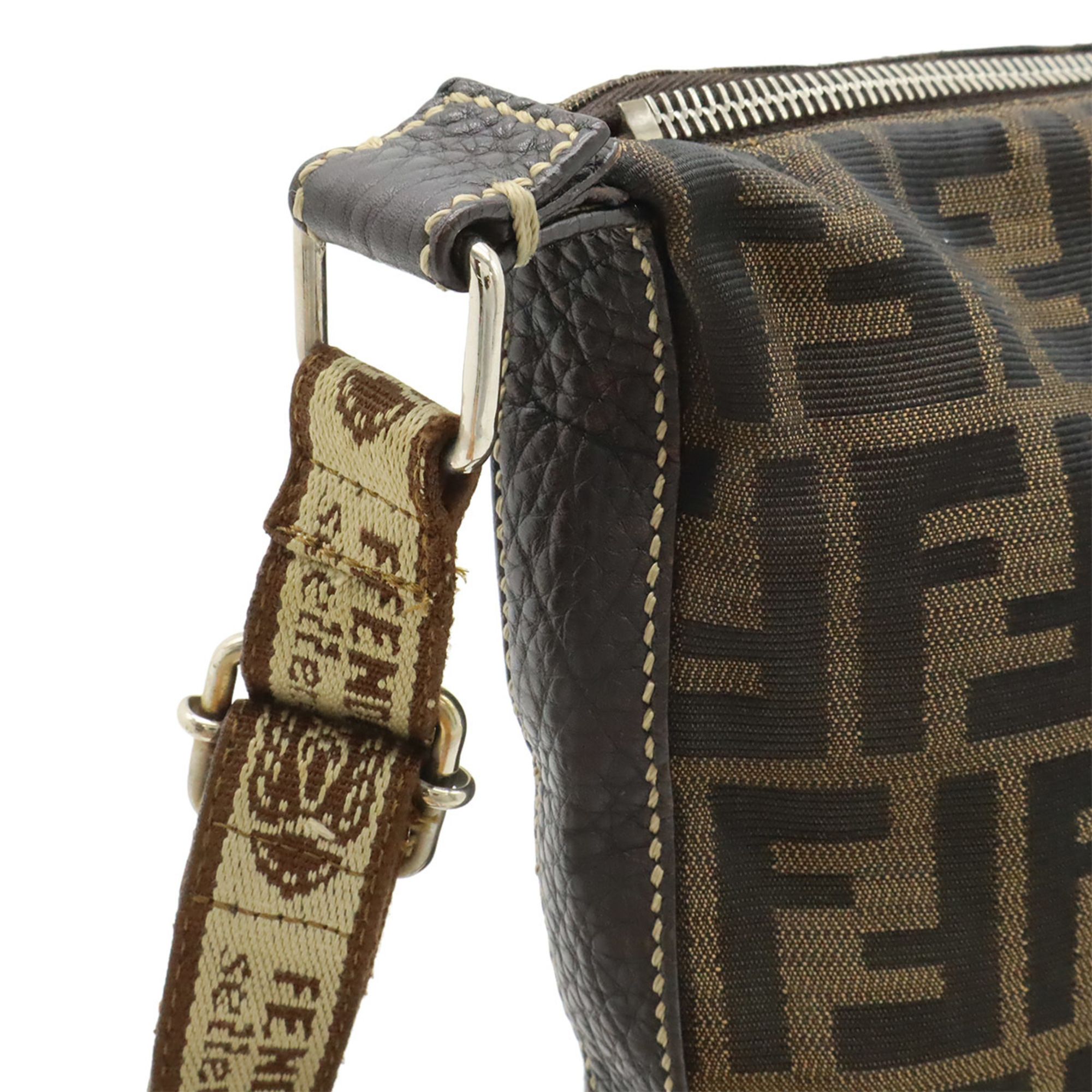 Canvas Shoulder Bag (Pre-Owned) - Fendi - Modalova