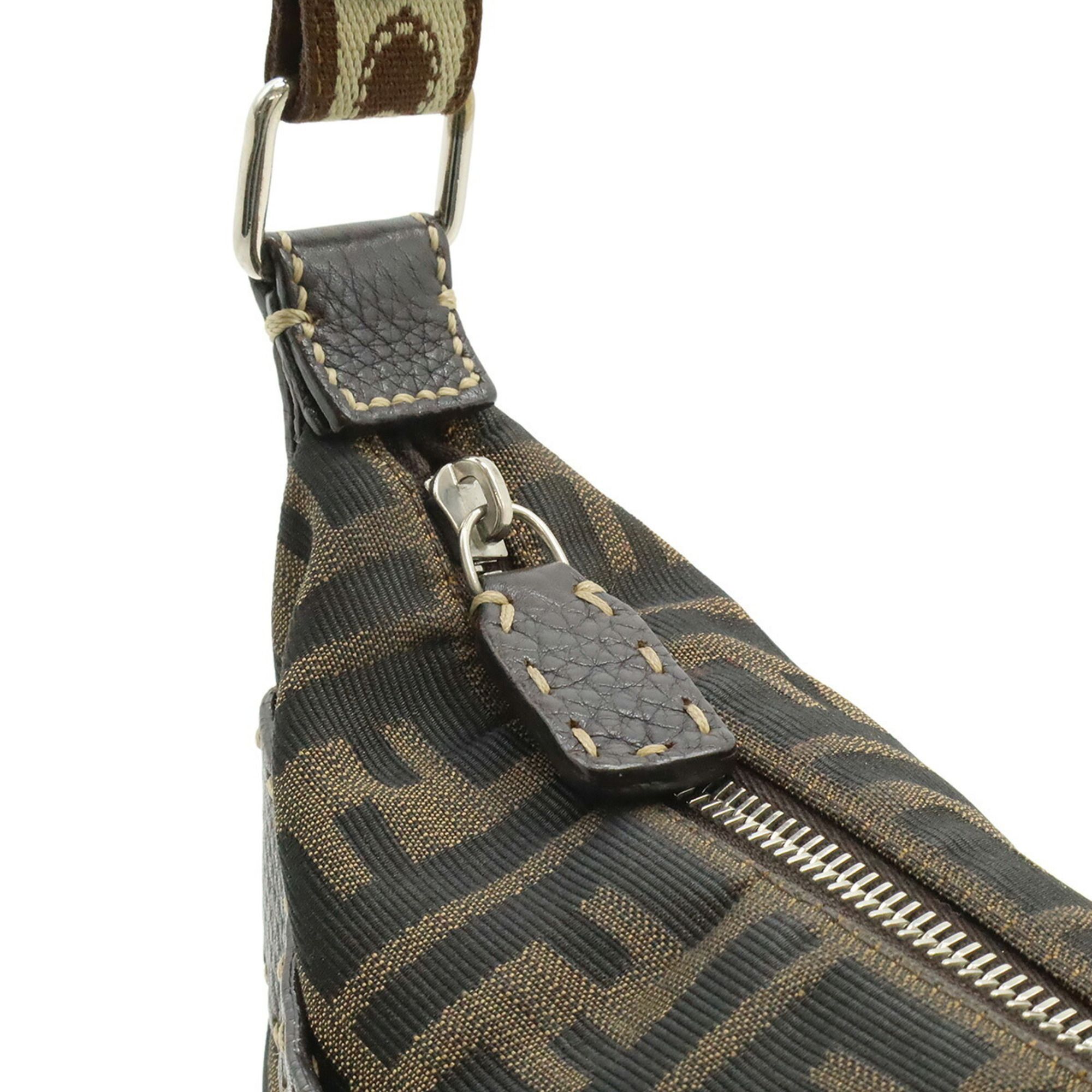 Canvas Shoulder Bag (Pre-Owned) - Fendi - Modalova