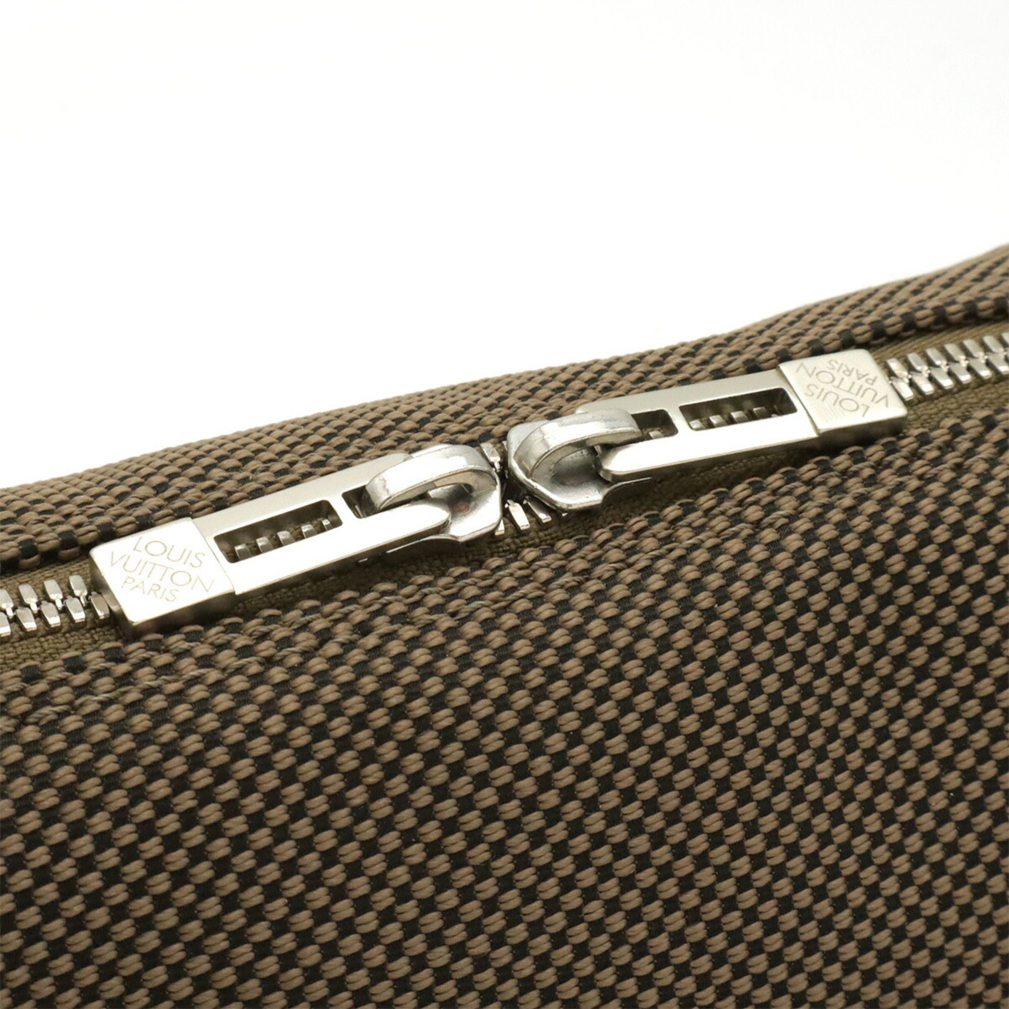 Damier Geant Shoulder Bag (Pre-Owned) - Louis Vuitton - Modalova